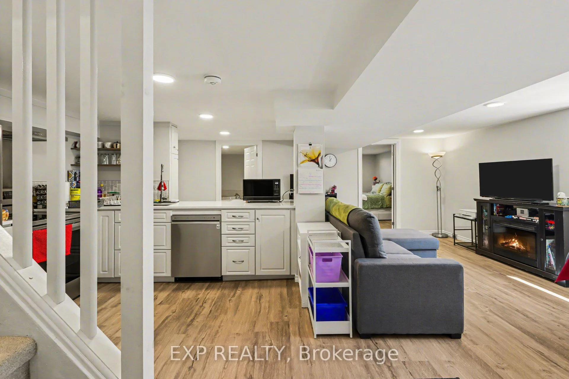 Photo 19 of 2 Folkstone Court, Ottawa, Sheffield Glen/Industrial Park — HOMEH