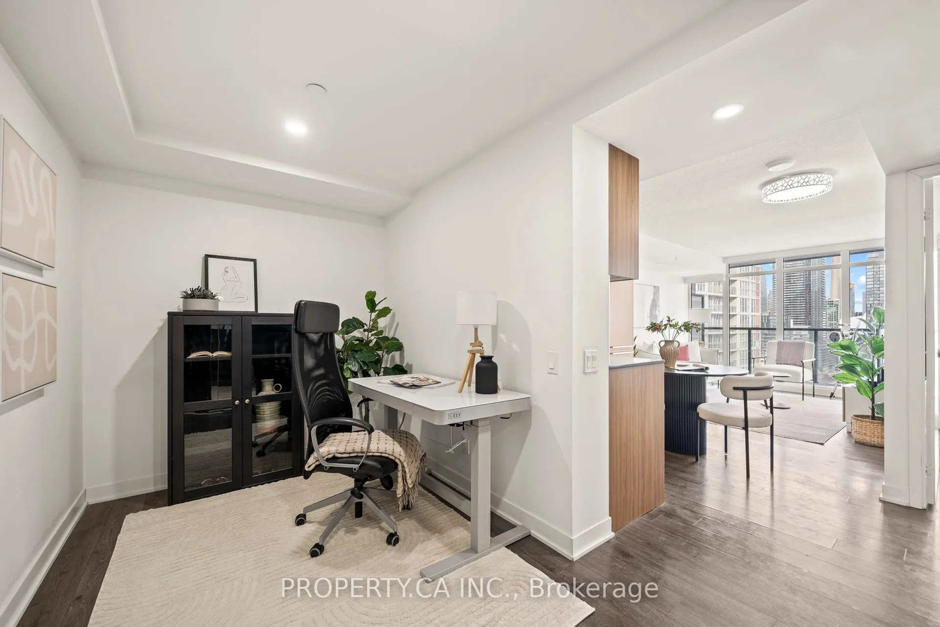 Photo 12 of Unit 2610, 70 Queens Wharf Road, Toronto, Waterfront Communities — HOMEH
