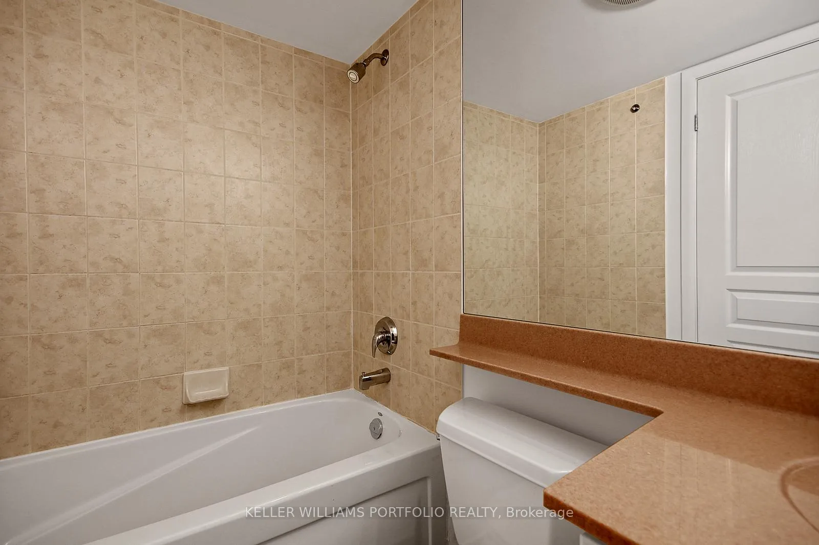 Photo 23 of Unit 2201, 18 Yonge Street, Toronto, Waterfront Communities — HOMEH