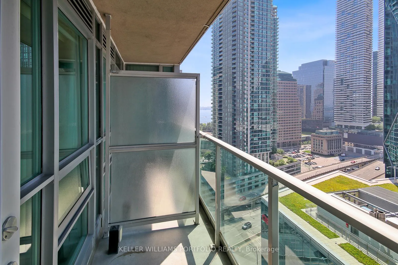 Photo 26 of Unit 2201, 18 Yonge Street, Toronto, Waterfront Communities — HOMEH