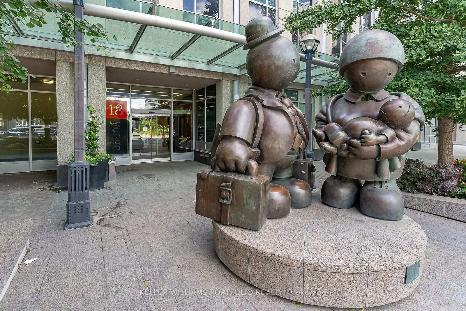 Photo 30 of Unit 2201, 18 Yonge Street, Toronto, Waterfront Communities — HOMEH