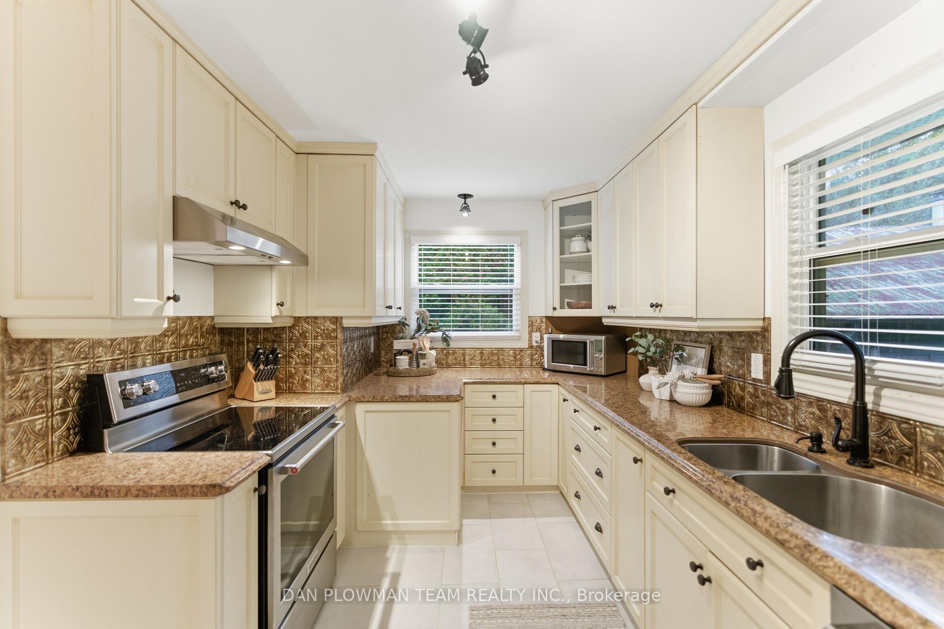 Photo 7 of 2804 Concession 6 Road, Clarington, Rural Clarington — HOMEH