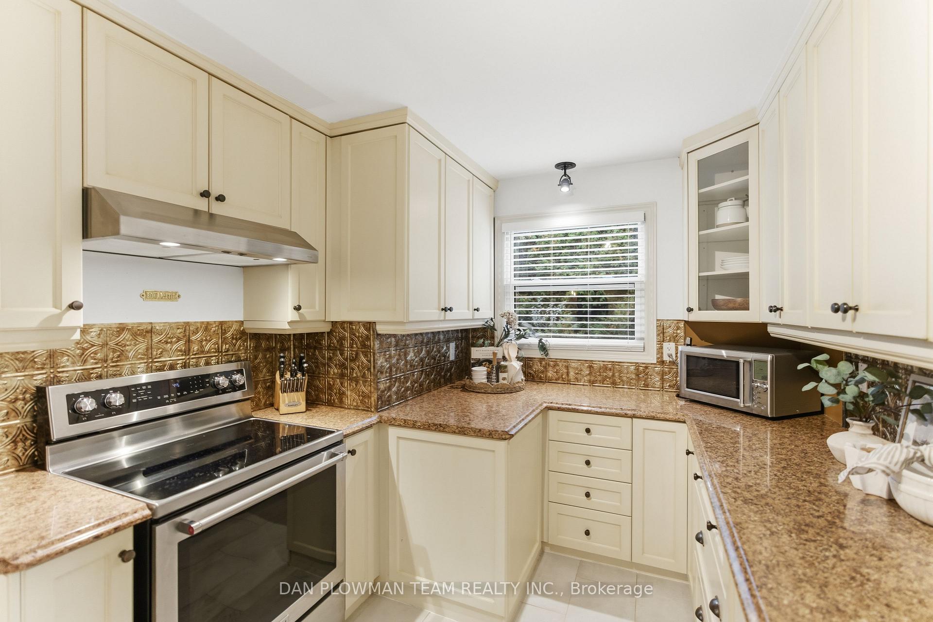 Photo 8 of 2804 Concession 6 Road, Clarington, Rural Clarington — HOMEH