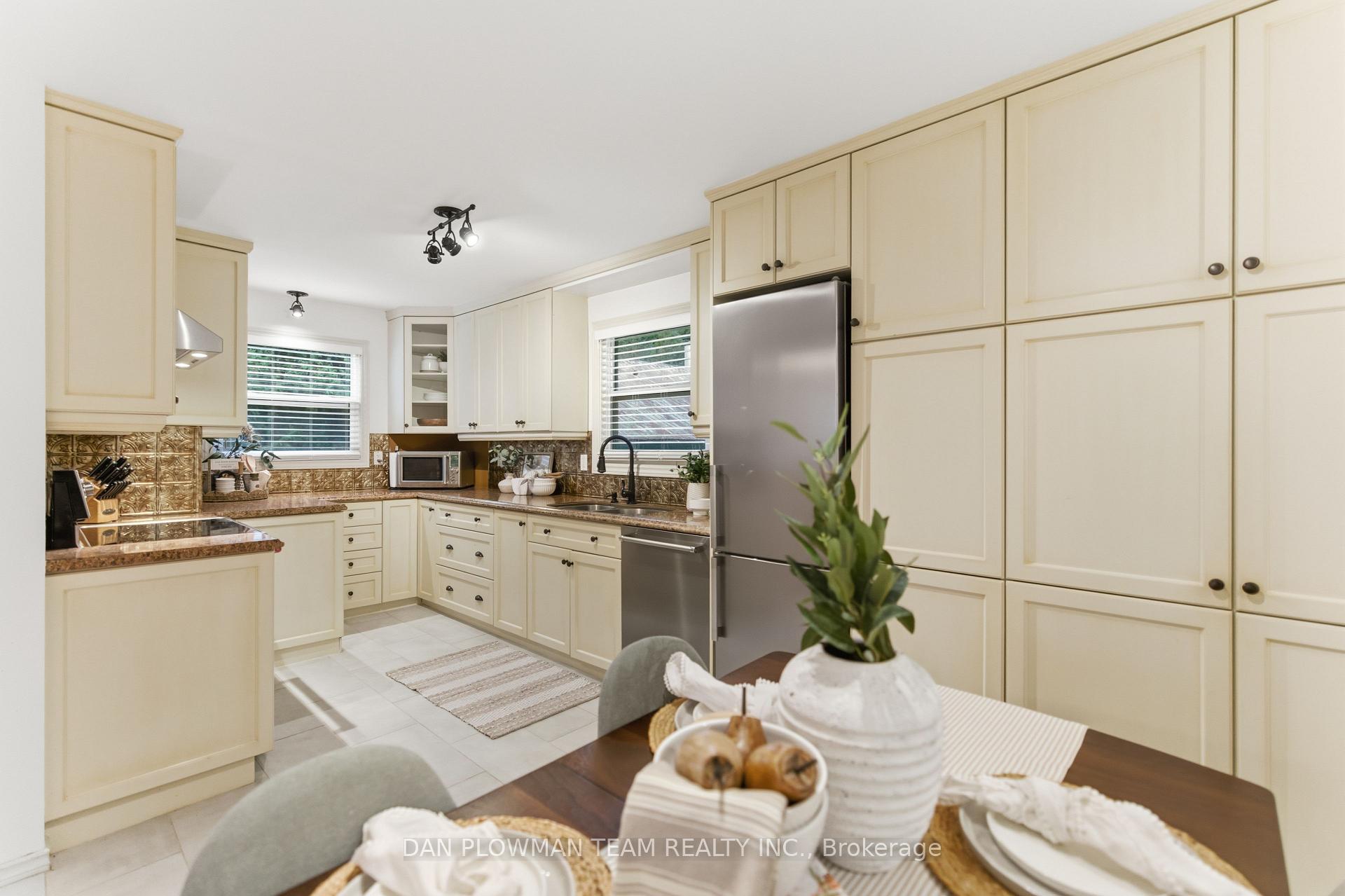 Photo 10 of 2804 Concession 6 Road, Clarington, Rural Clarington — HOMEH