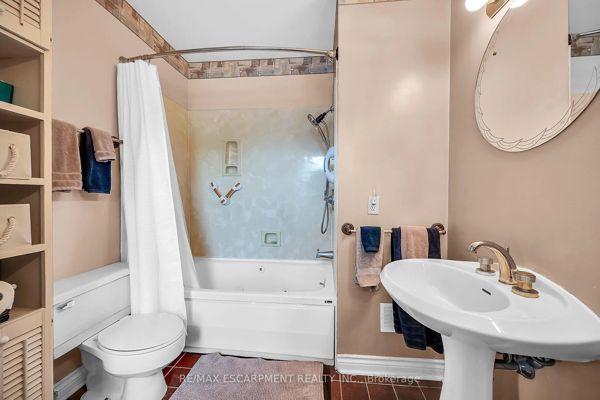 Photo 31 of 141 Mount Albion Road, Hamilton, Red Hill — HOMEH