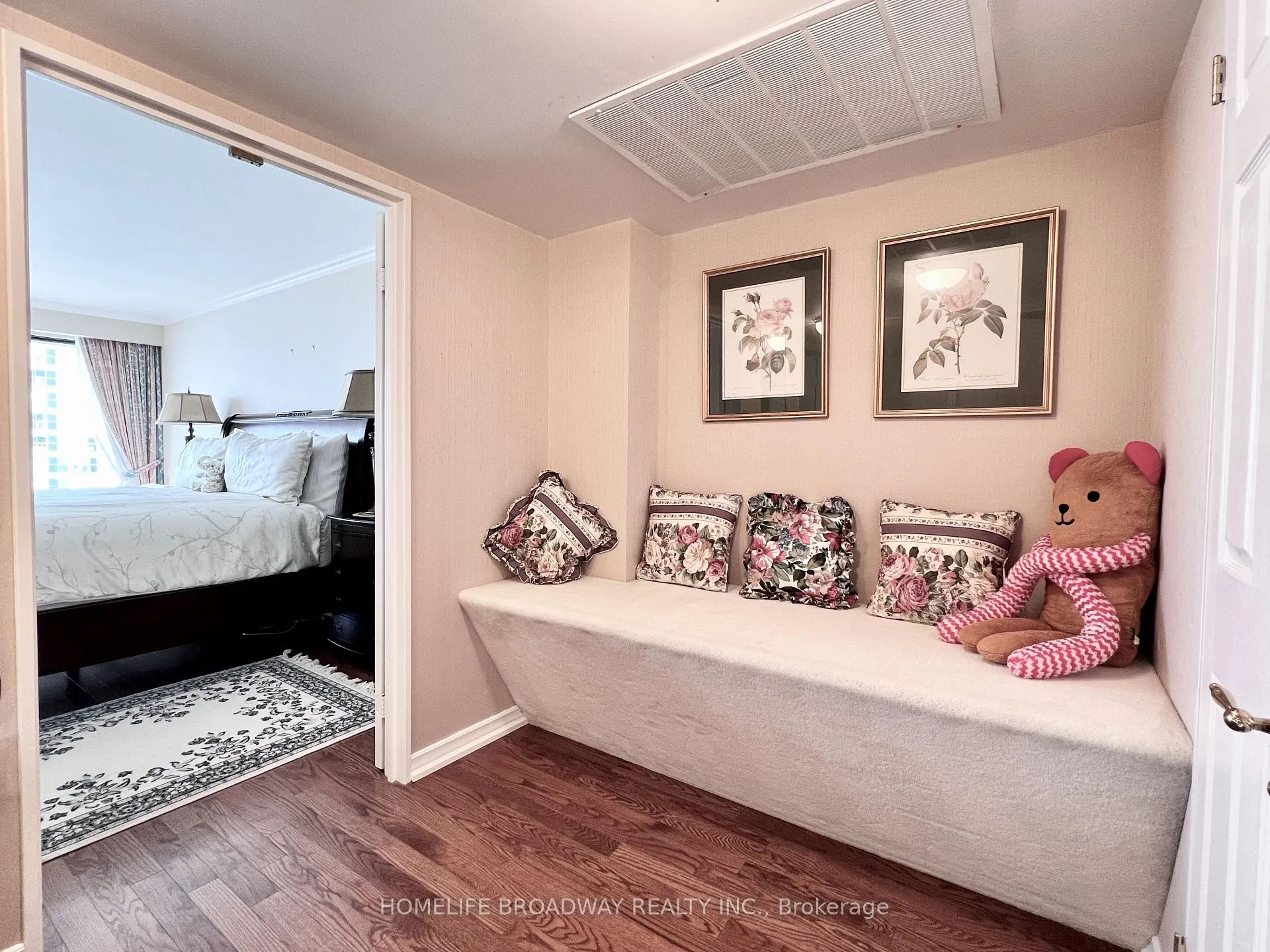 Photo 19 of Unit 3001, 65 Harbour Square, Toronto, Waterfront Communities — HOMEH