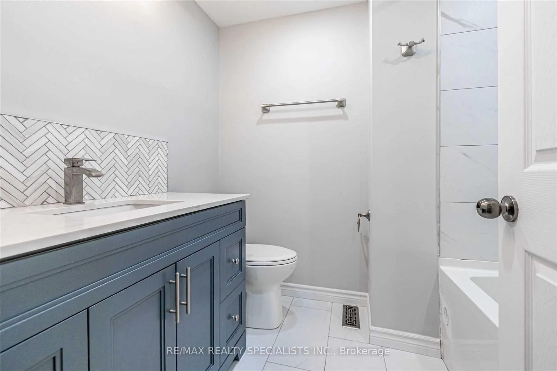 Photo 14 of Unit 55, 46 Cedarwoods Crescent, Kitchener, Vanier - Kitchener — HOMEH