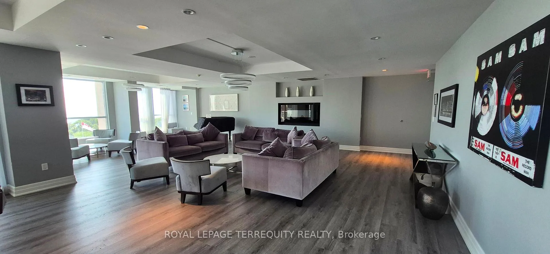 Photo 15 of Unit 431, 628 Fleet Street, Toronto, Niagara — HOMEH