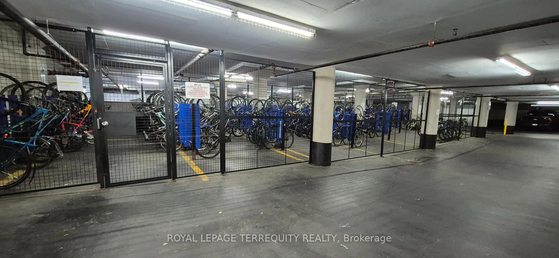 Photo 18 of Unit 431, 628 Fleet Street, Toronto, Niagara — HOMEH