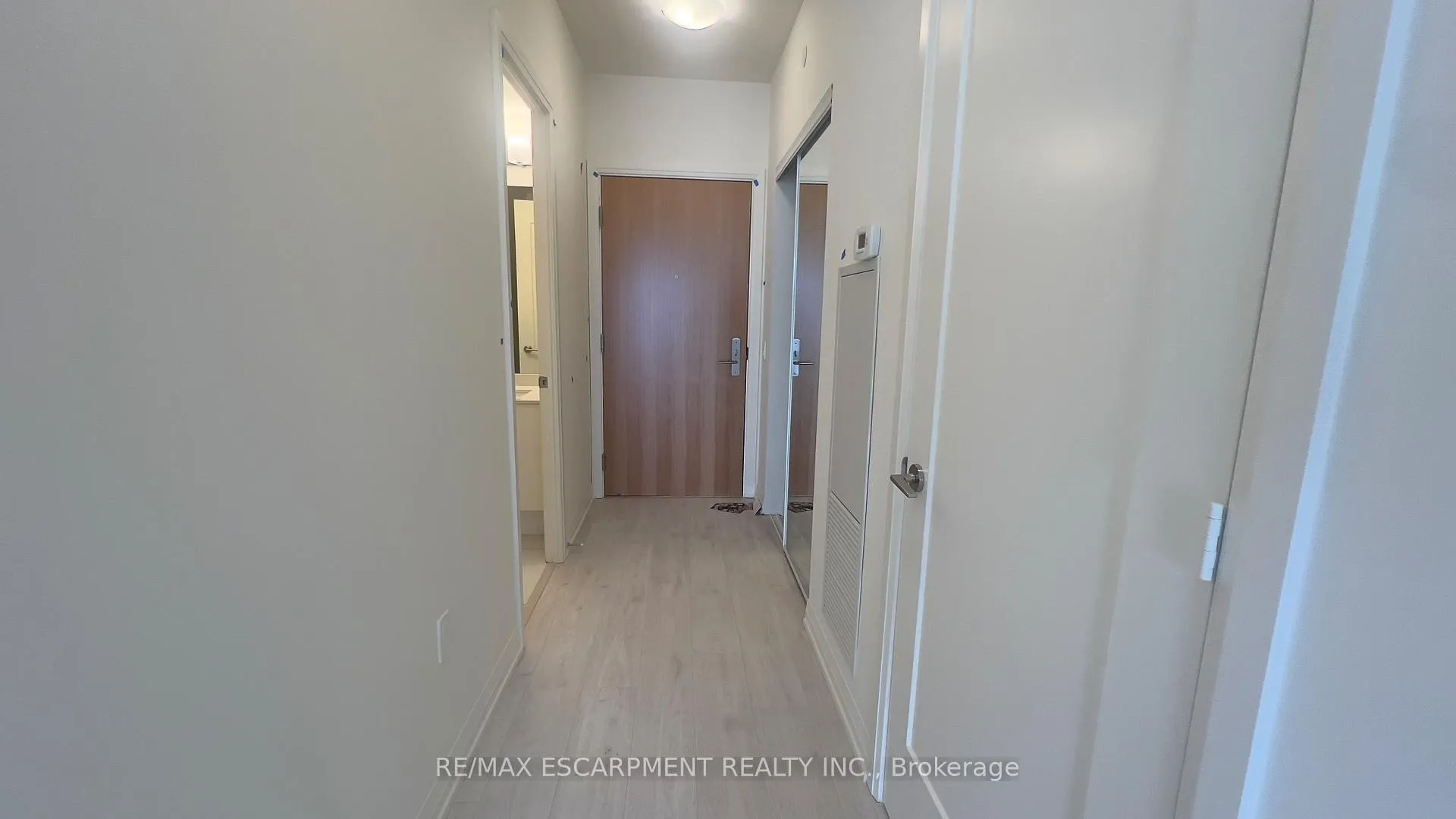 Photo 3 of Unit 1512, 8960 Jane Street, Vaughan, Vellore Village — HOMEH
