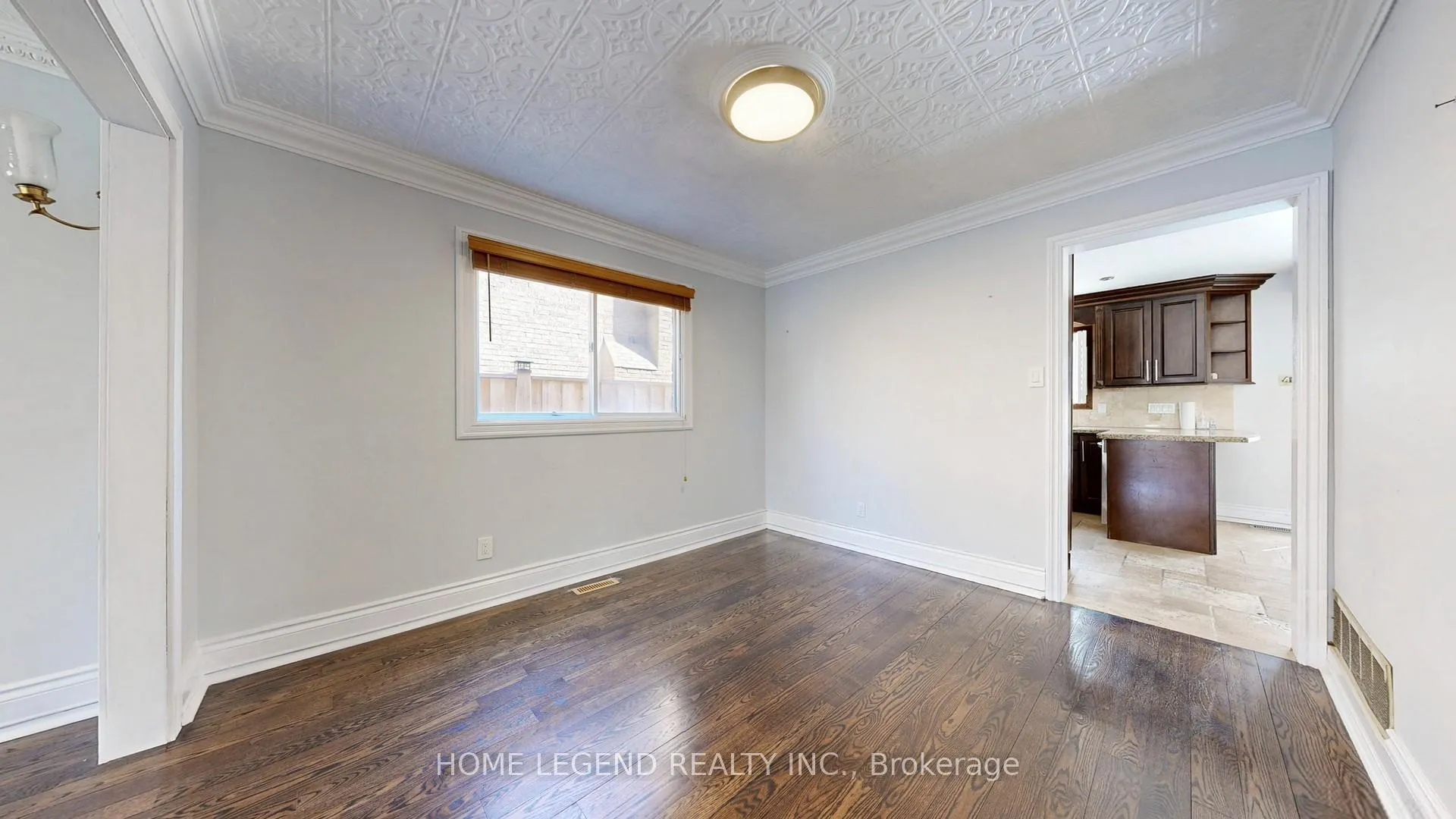 Photo 9 of 261 Fincham Avenue, Markham, Markham Village — HOMEH