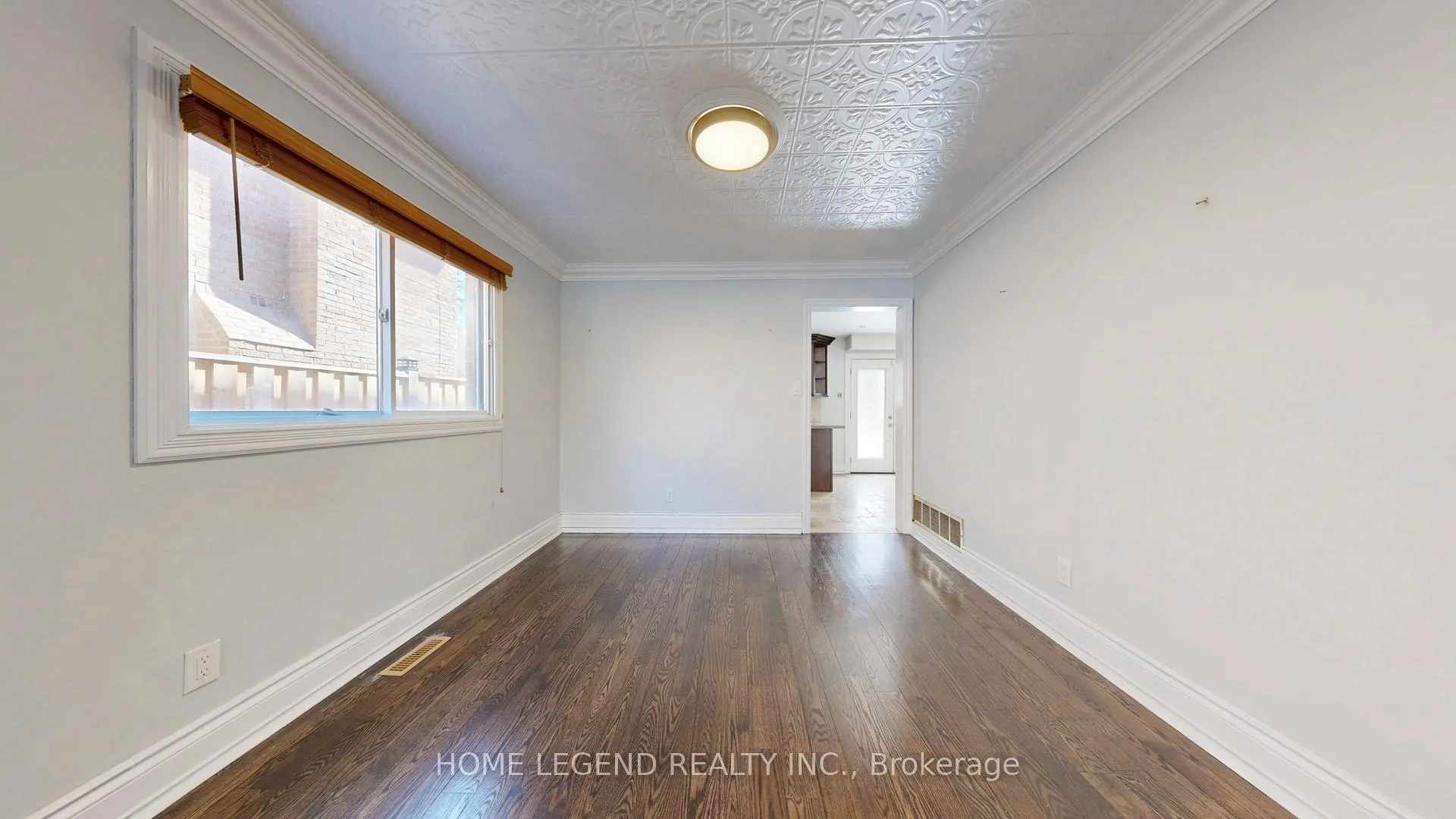 Photo 12 of 261 Fincham Avenue, Markham, Markham Village — HOMEH