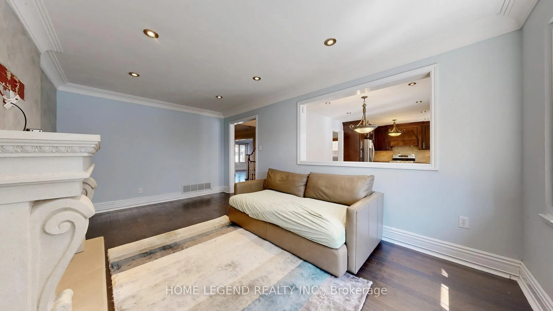 Photo 17 of 261 Fincham Avenue, Markham, Markham Village — HOMEH