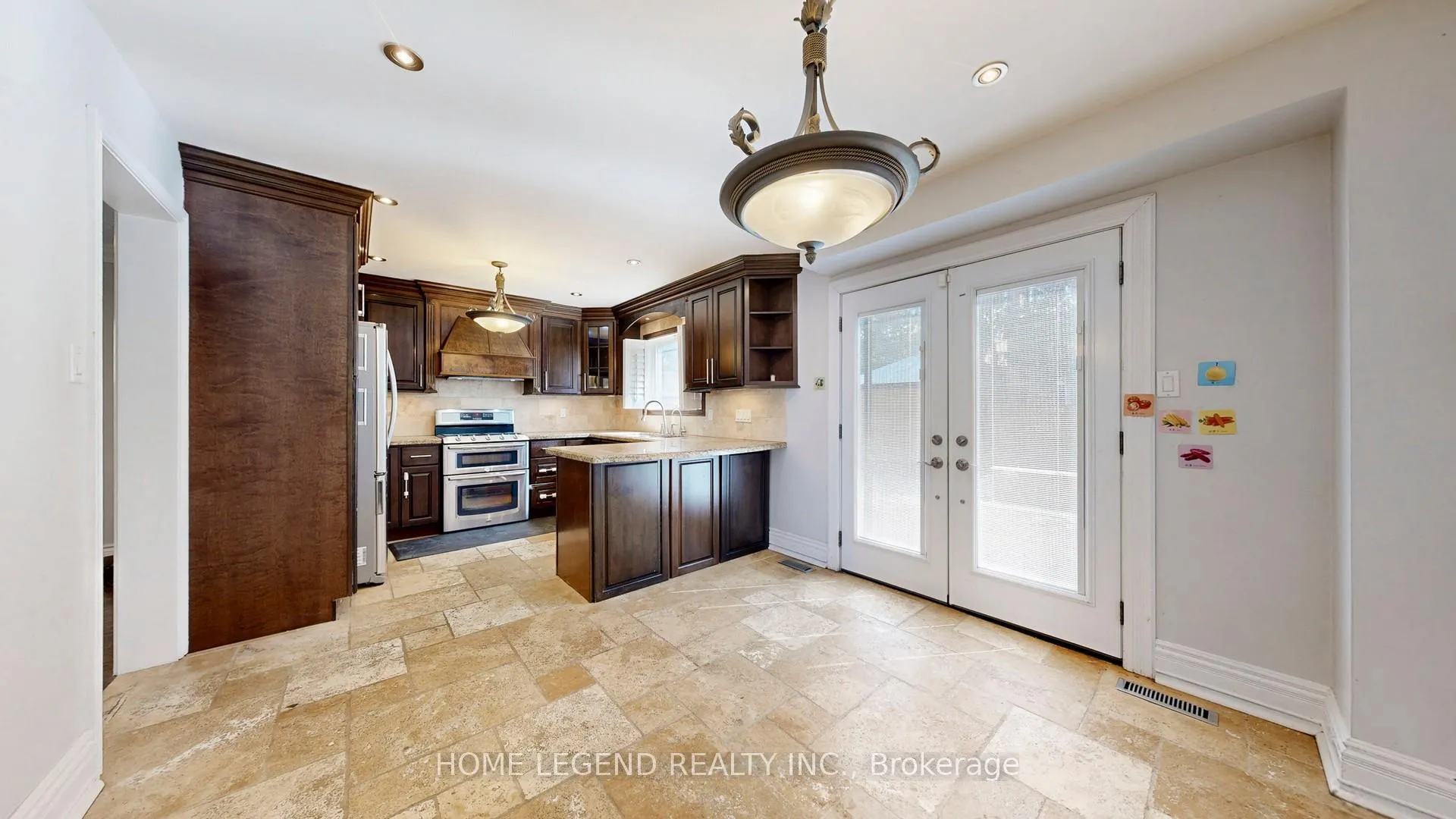 Photo 18 of 261 Fincham Avenue, Markham, Markham Village — HOMEH