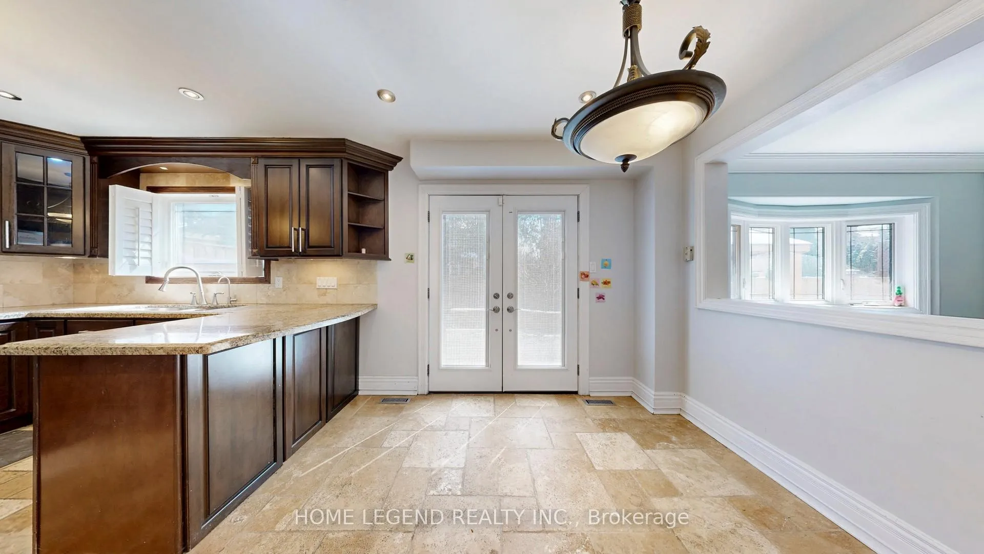Photo 19 of 261 Fincham Avenue, Markham, Markham Village — HOMEH