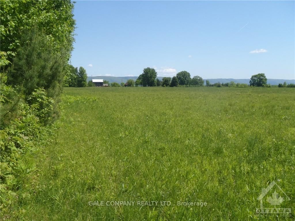 Photo 1 of 4475 DUNROBIN Rd, Ottawa, Constance Bay — HOMEH