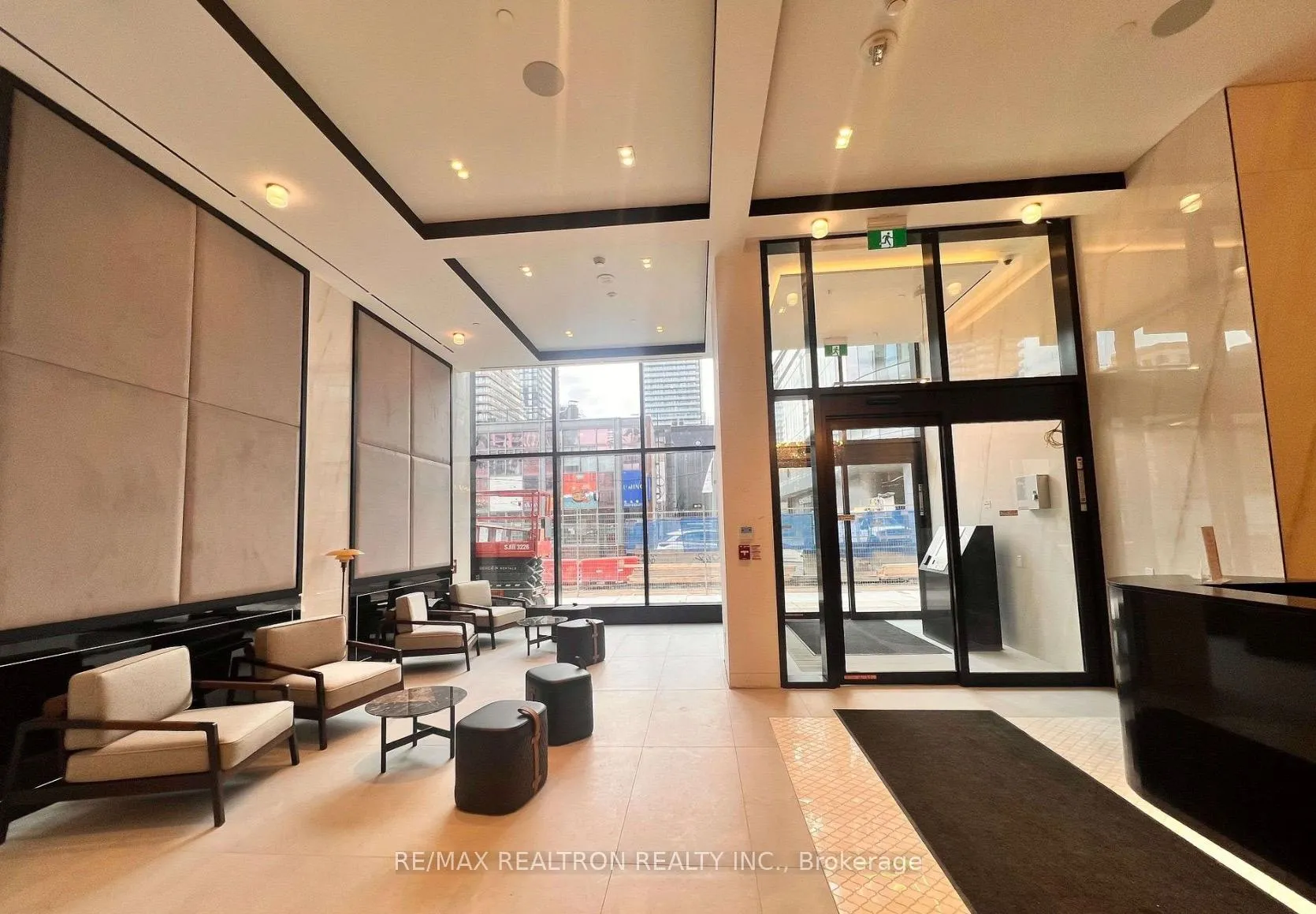 Photo 2 of Unit 1802, 8 Wellesley Street, Toronto, Bay Street Corridor — HOMEH