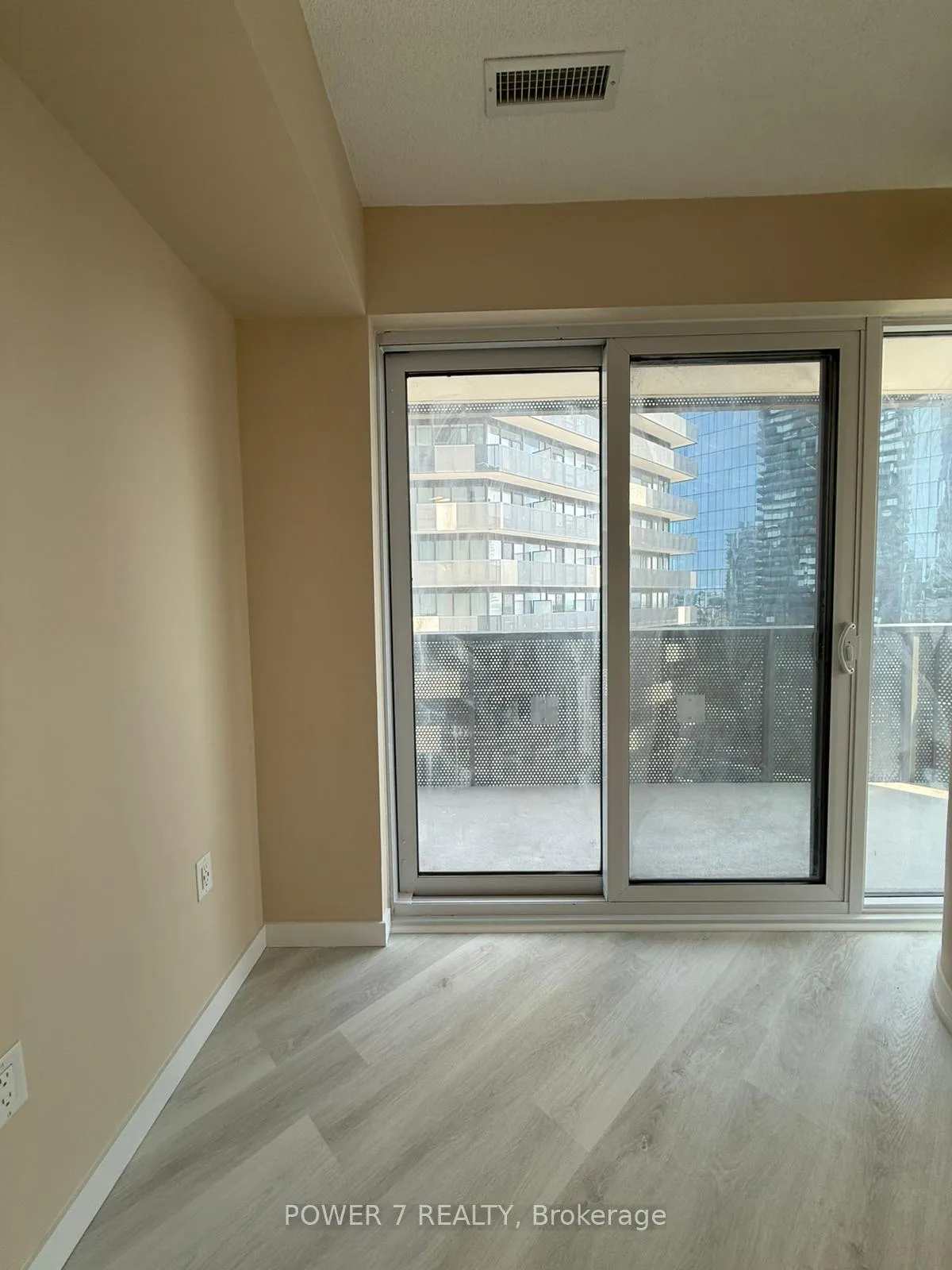 Photo 5 of Unit 1909, 55 Cooper Street, Toronto, Waterfront Communities — HOMEH