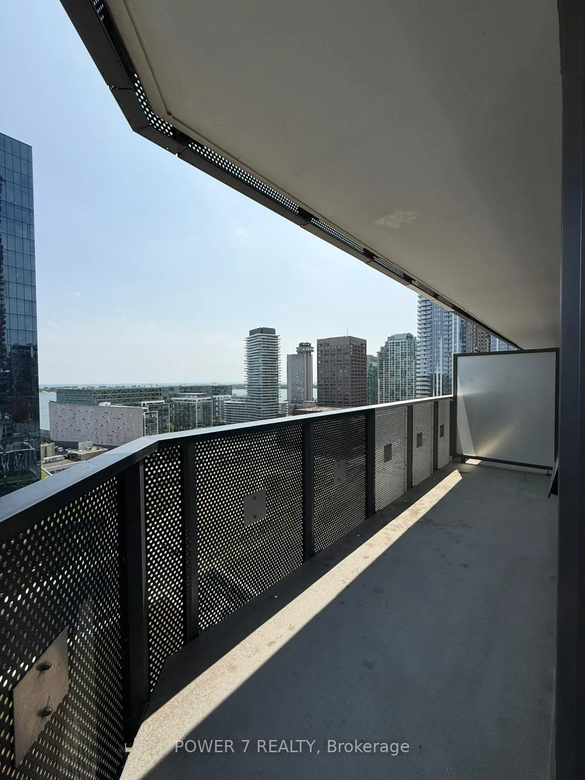 Photo 12 of Unit 1909, 55 Cooper Street, Toronto, Waterfront Communities — HOMEH