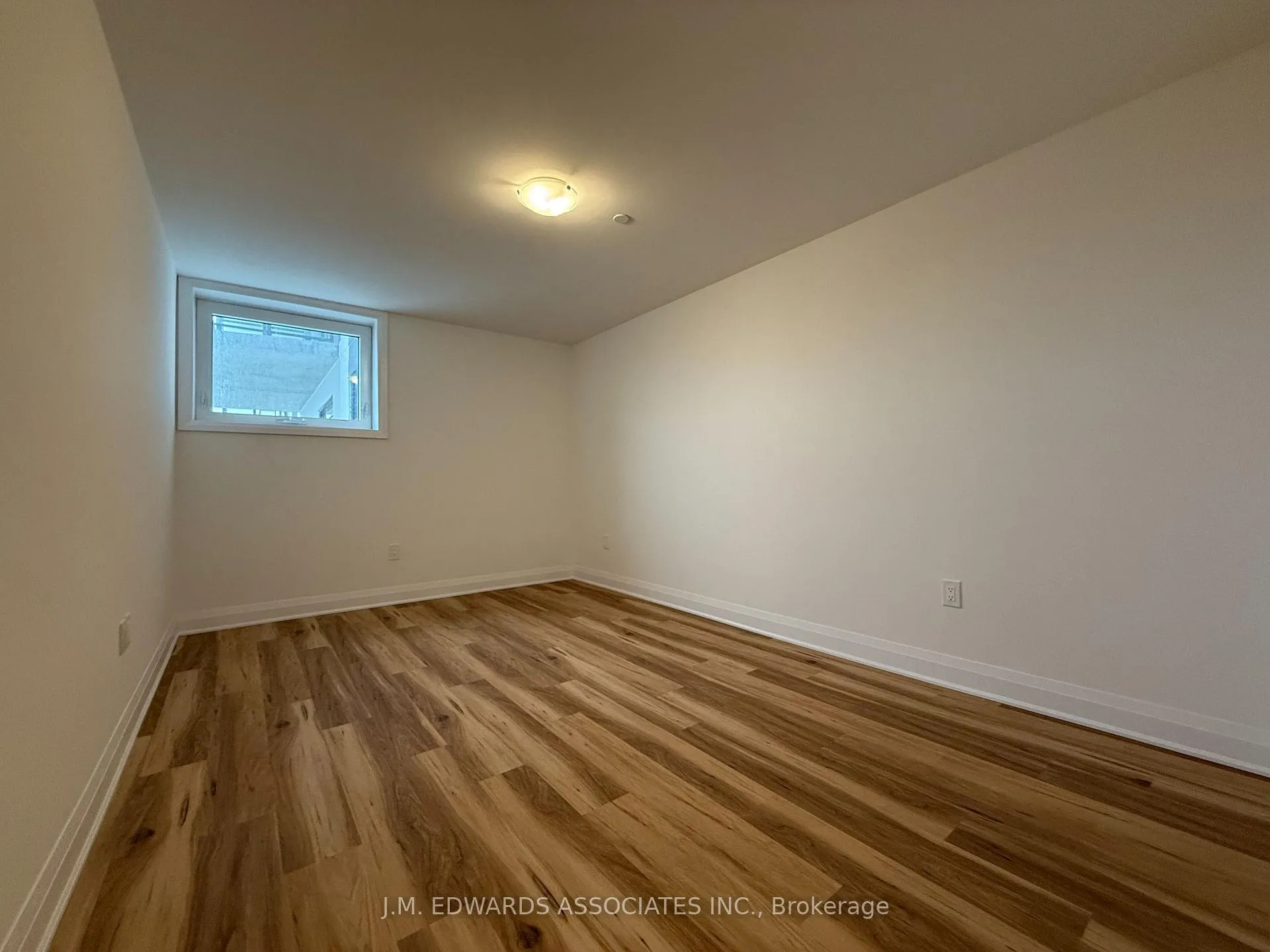 Photo 22 of Unit 222, 1936 Rymal Road E, Hamilton, Rural Glanbrook — HOMEH