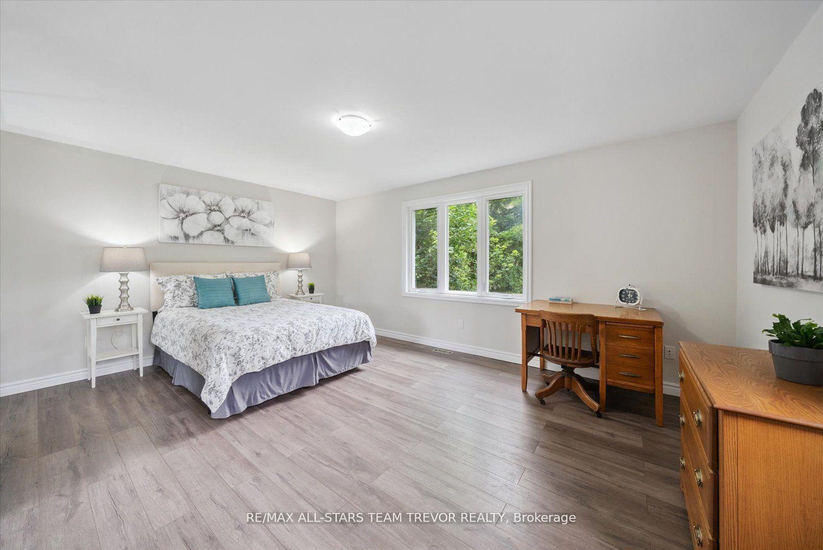 Photo 22 of 219 Willow Drive, Georgina, Keswick South — HOMEH