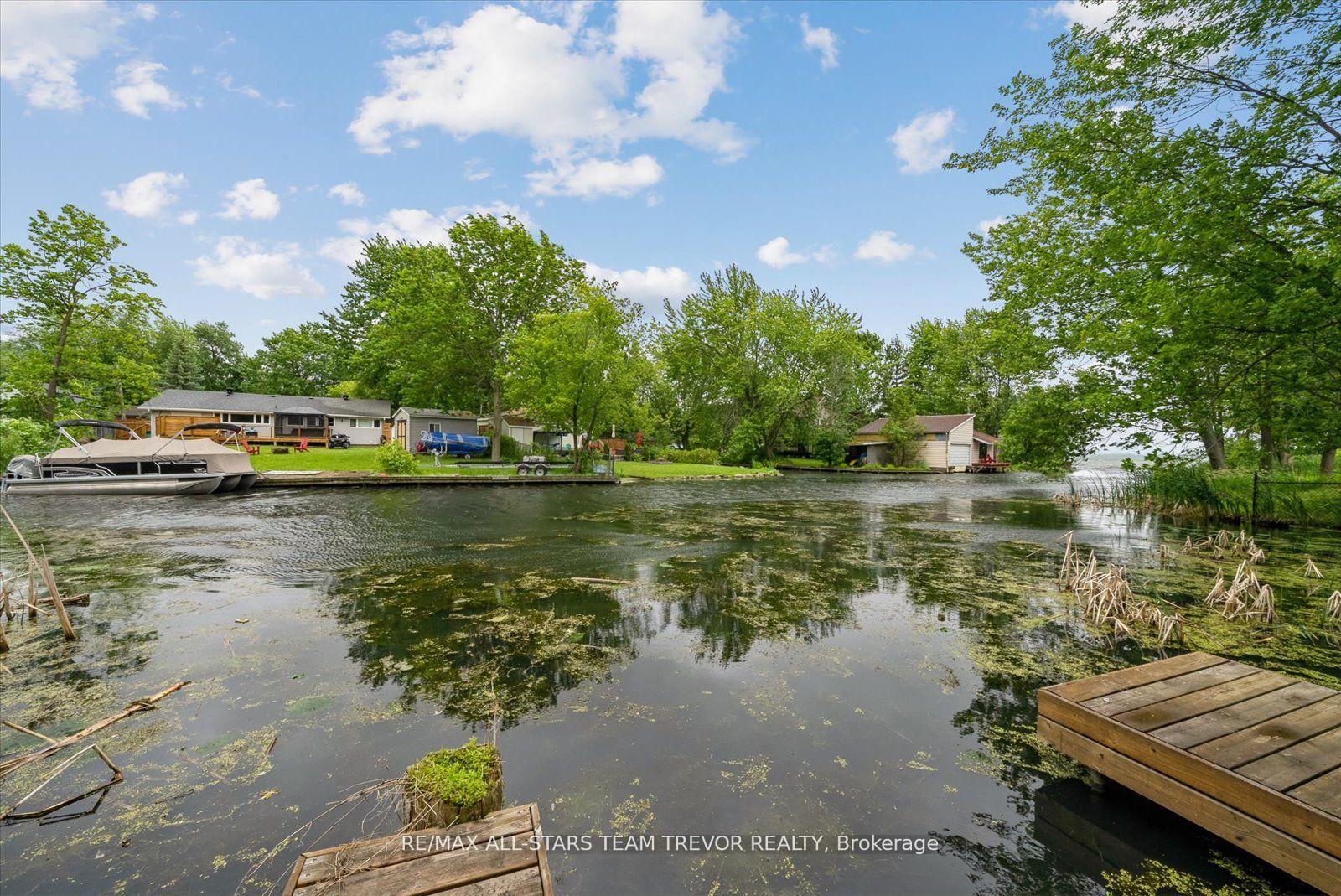 Photo 39 of 219 Willow Drive, Georgina, Keswick South — HOMEH