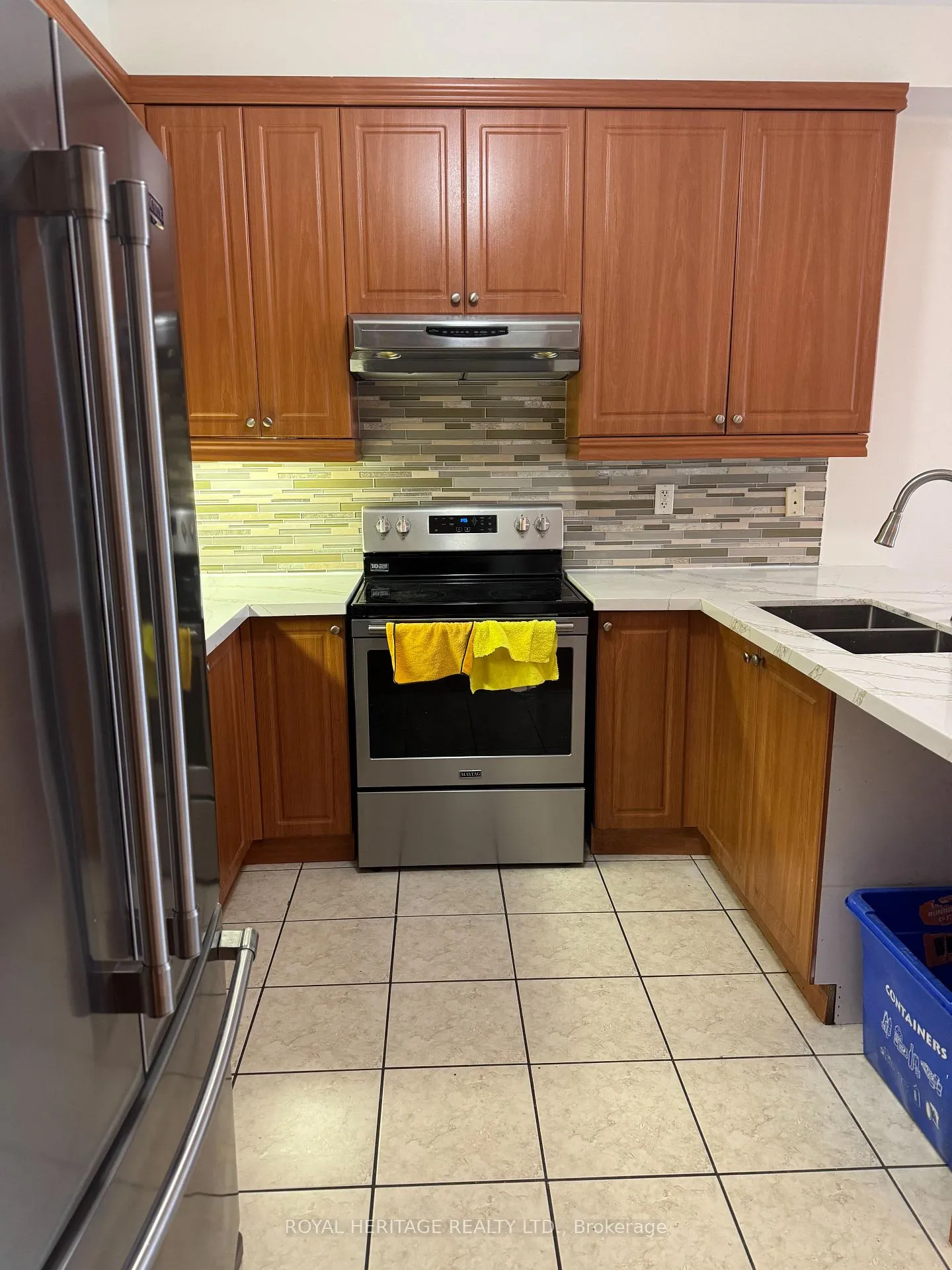 Photo 3 of Unit Main, 49 Everingham Circle, Brampton, Sandringham-Wellington — HOMEH