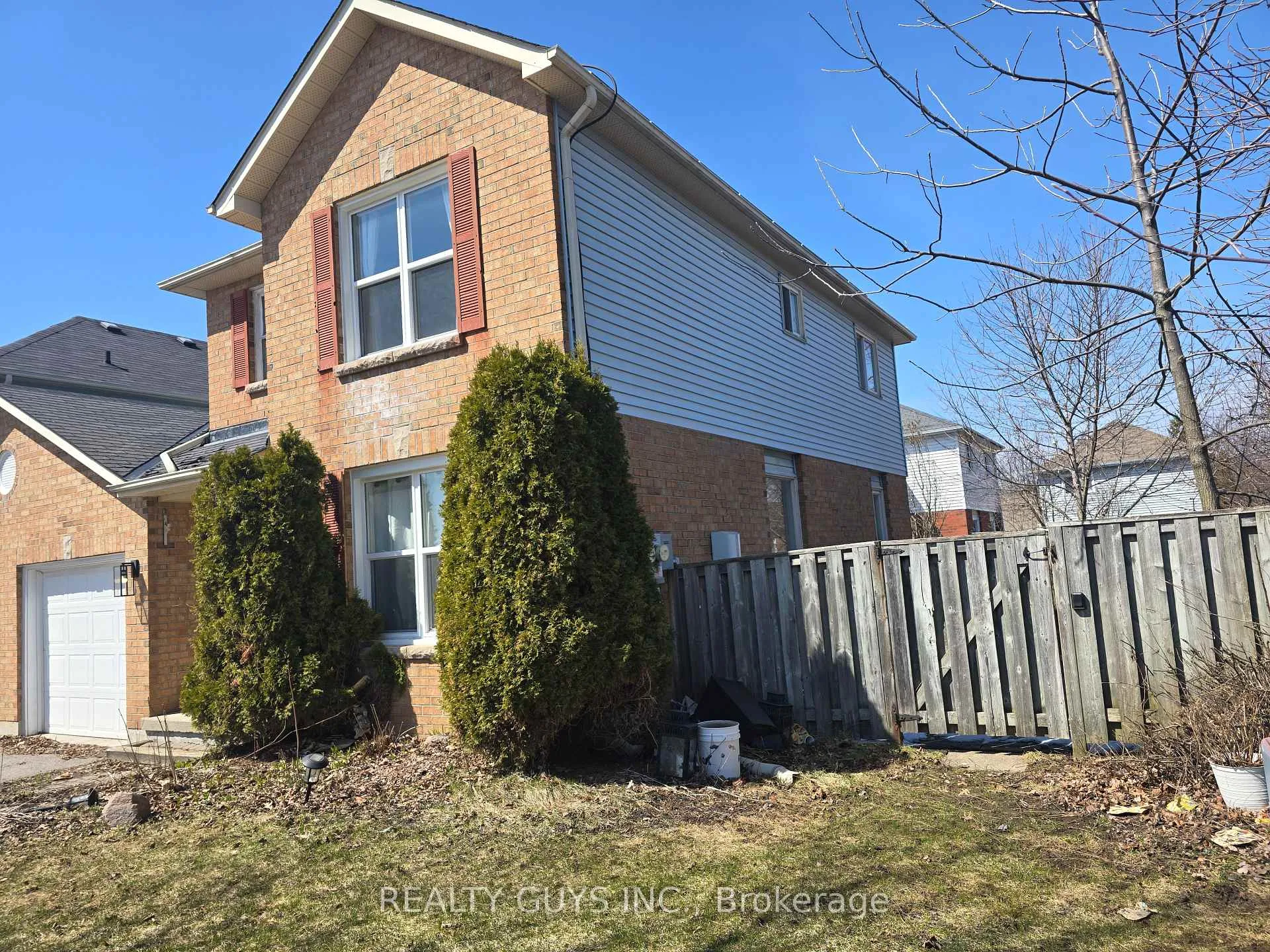 Photo 2 of 542 Westman Avenue, Peterborough, Otonabee Ward 1 — HOMEH