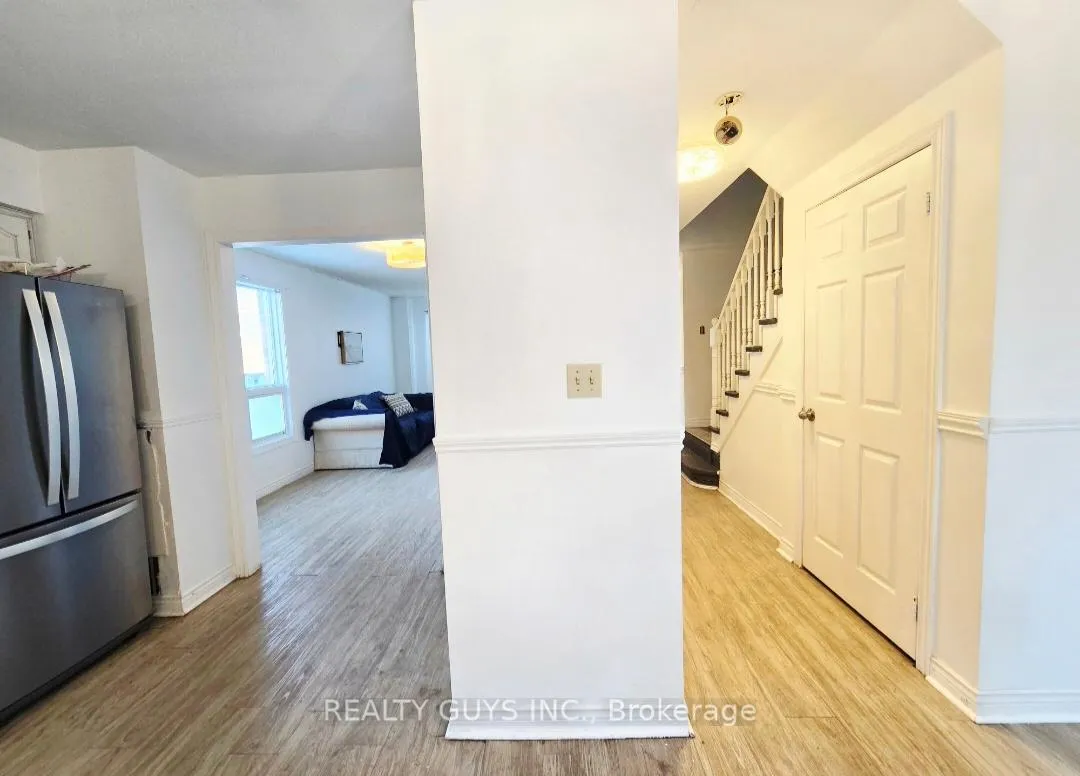 Photo 9 of 542 Westman Avenue, Peterborough, Otonabee Ward 1 — HOMEH