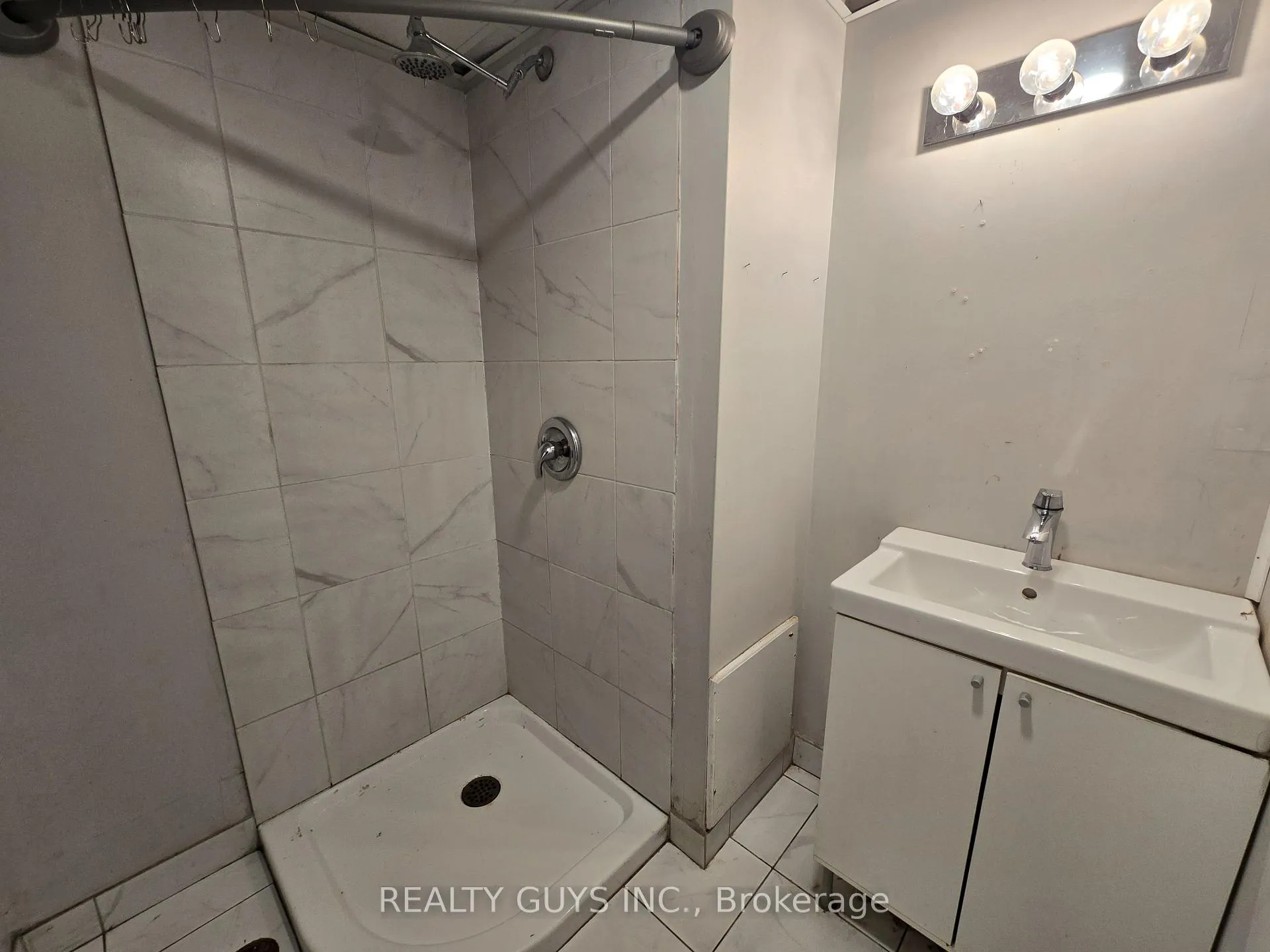 Photo 22 of 542 Westman Avenue, Peterborough, Otonabee Ward 1 — HOMEH