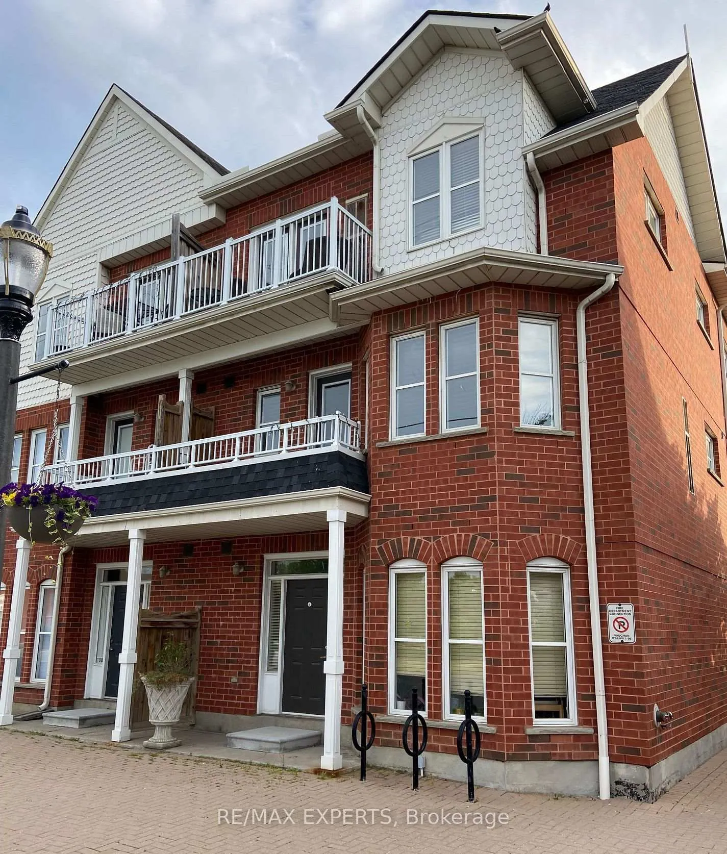 Front of Unit 201, 9944 Keele Street