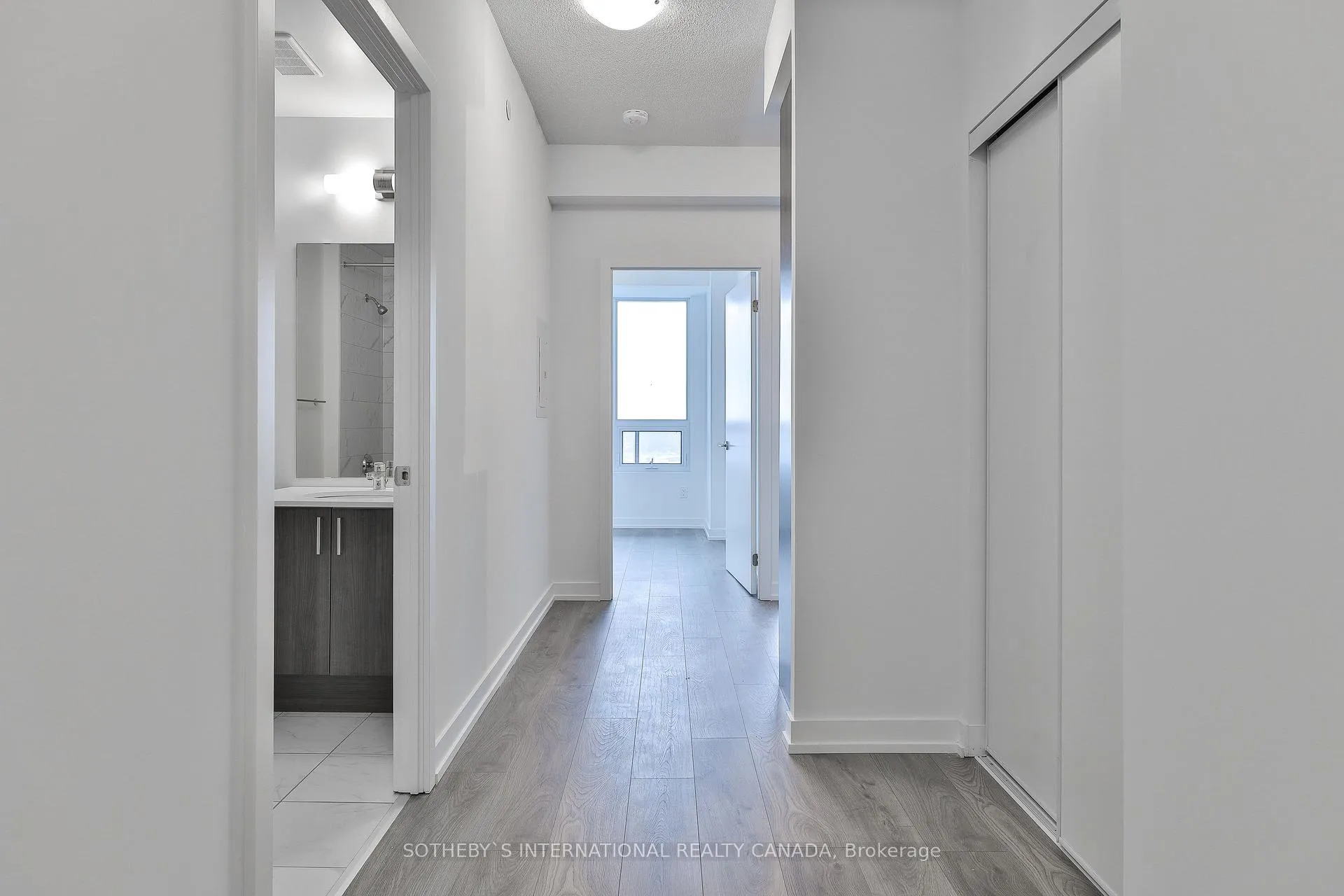 Photo 2 of Unit 2511, 1435 Celebration Drive, Pickering, Bay Ridges — HOMEH