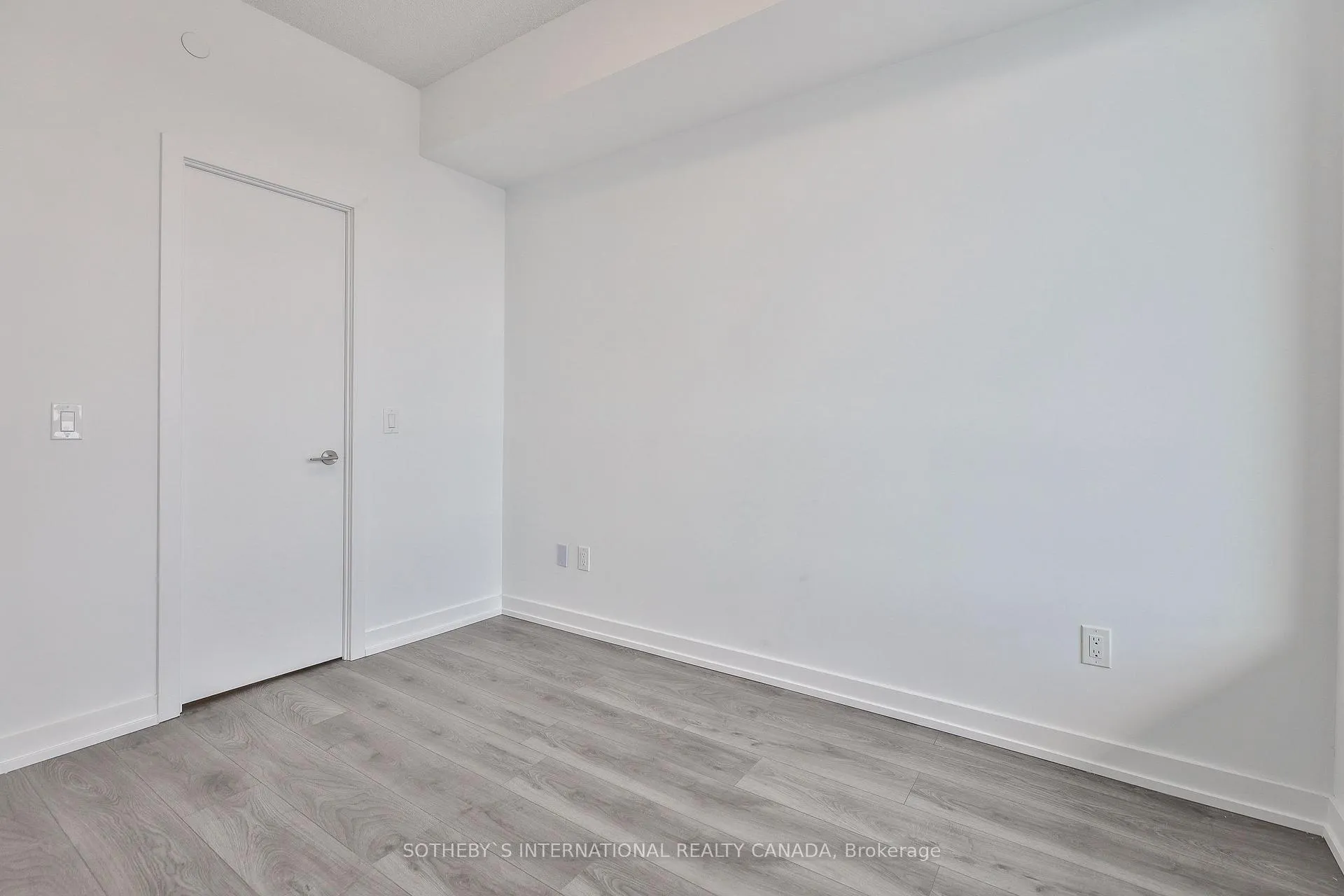 Photo 11 of Unit 2511, 1435 Celebration Drive, Pickering, Bay Ridges — HOMEH