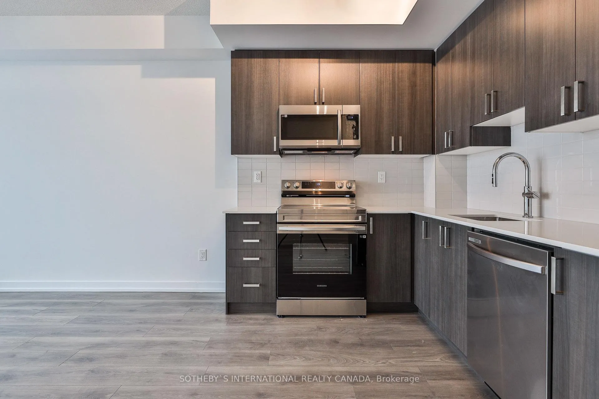 Photo 13 of Unit 2511, 1435 Celebration Drive, Pickering, Bay Ridges — HOMEH