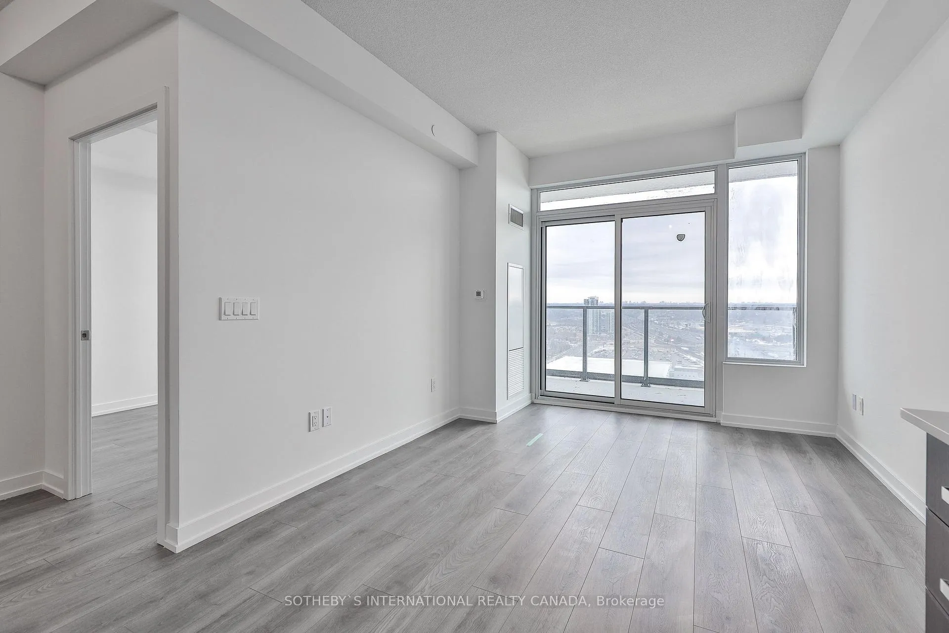 Photo 15 of Unit 2511, 1435 Celebration Drive, Pickering, Bay Ridges — HOMEH