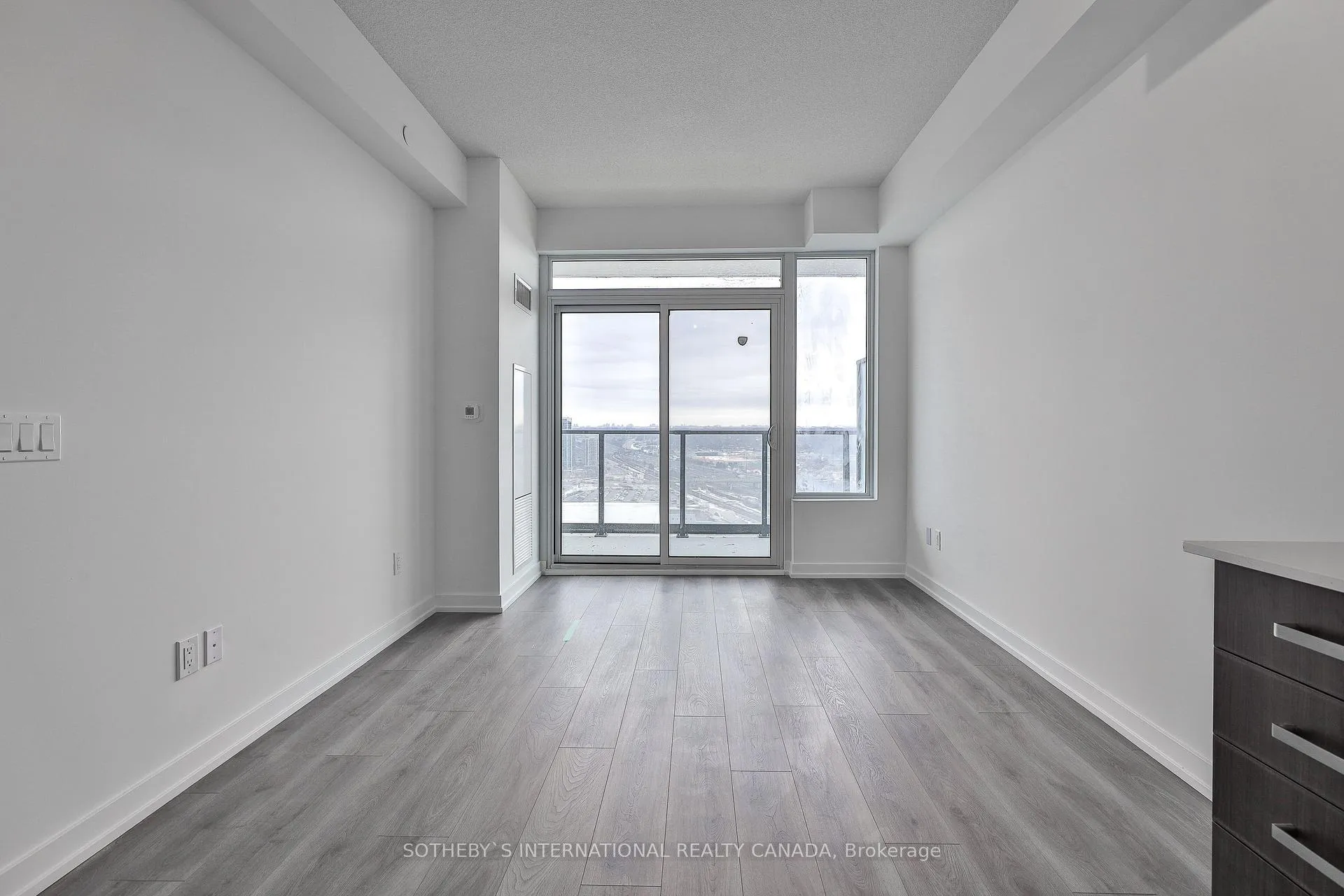 Photo 16 of Unit 2511, 1435 Celebration Drive, Pickering, Bay Ridges — HOMEH