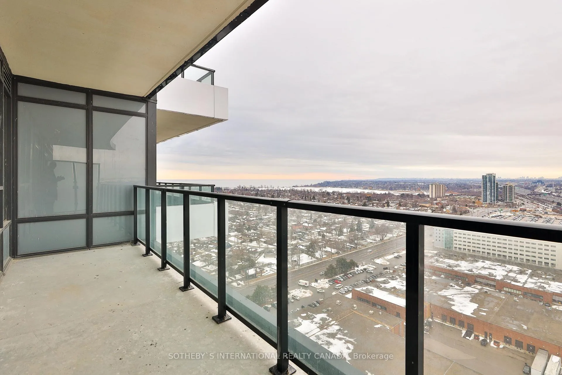 Photo 22 of Unit 2511, 1435 Celebration Drive, Pickering, Bay Ridges — HOMEH