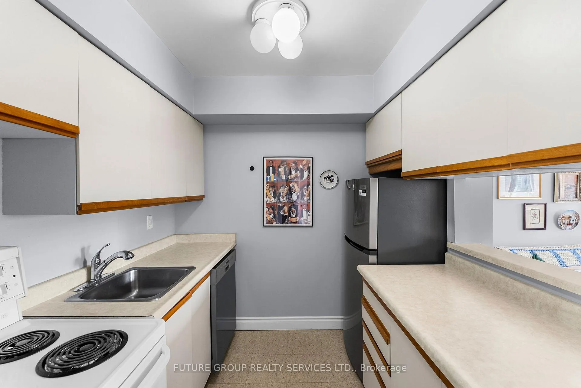 Photo 6 of Unit 2209, 633 Bay Street, Toronto, Bay Street Corridor — HOMEH