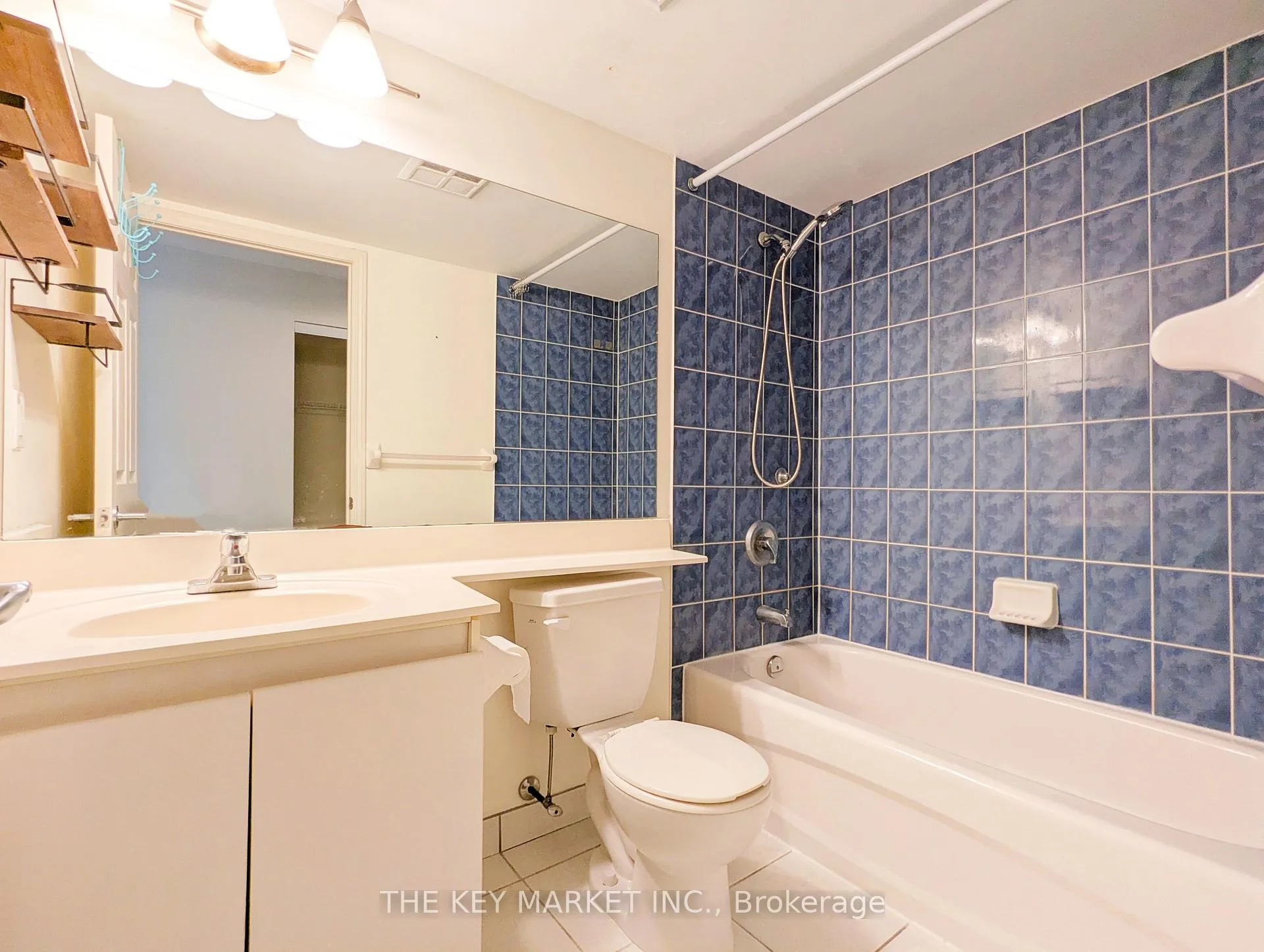 Photo 31 of Unit 1026, 230 Queens Quay W, Toronto, Waterfront Communities — HOMEH