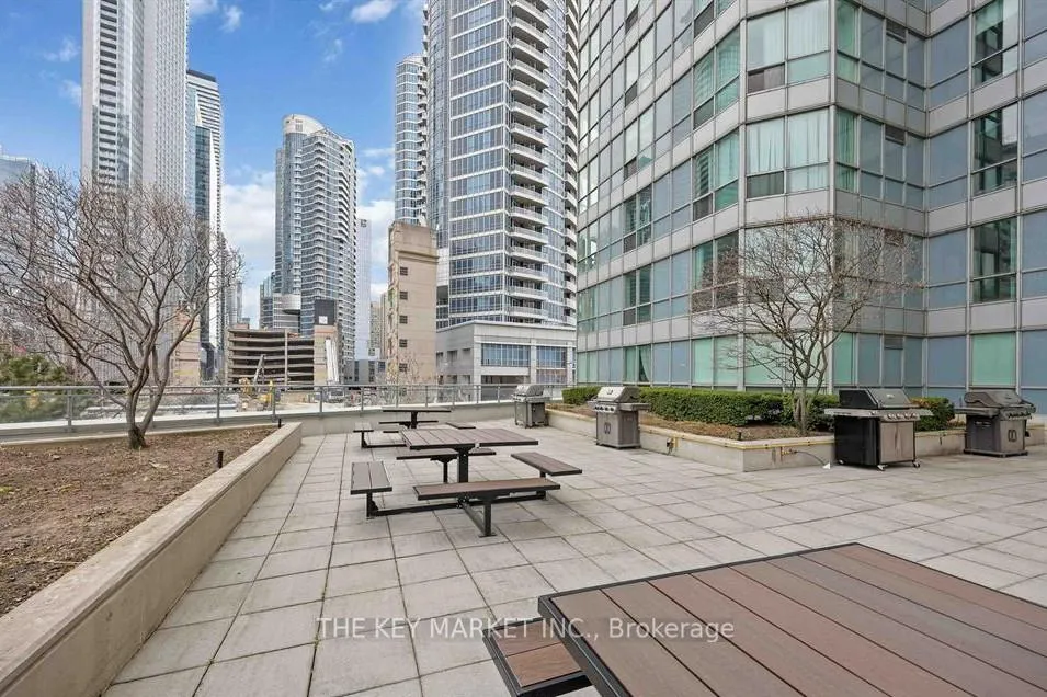 Photo 39 of Unit 1026, 230 Queens Quay W, Toronto, Waterfront Communities — HOMEH