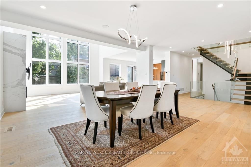 Photo 9 of 320 CRESTVIEW Rd, Ottawa, Alta Vista/Faircrest Heights — HOMEH