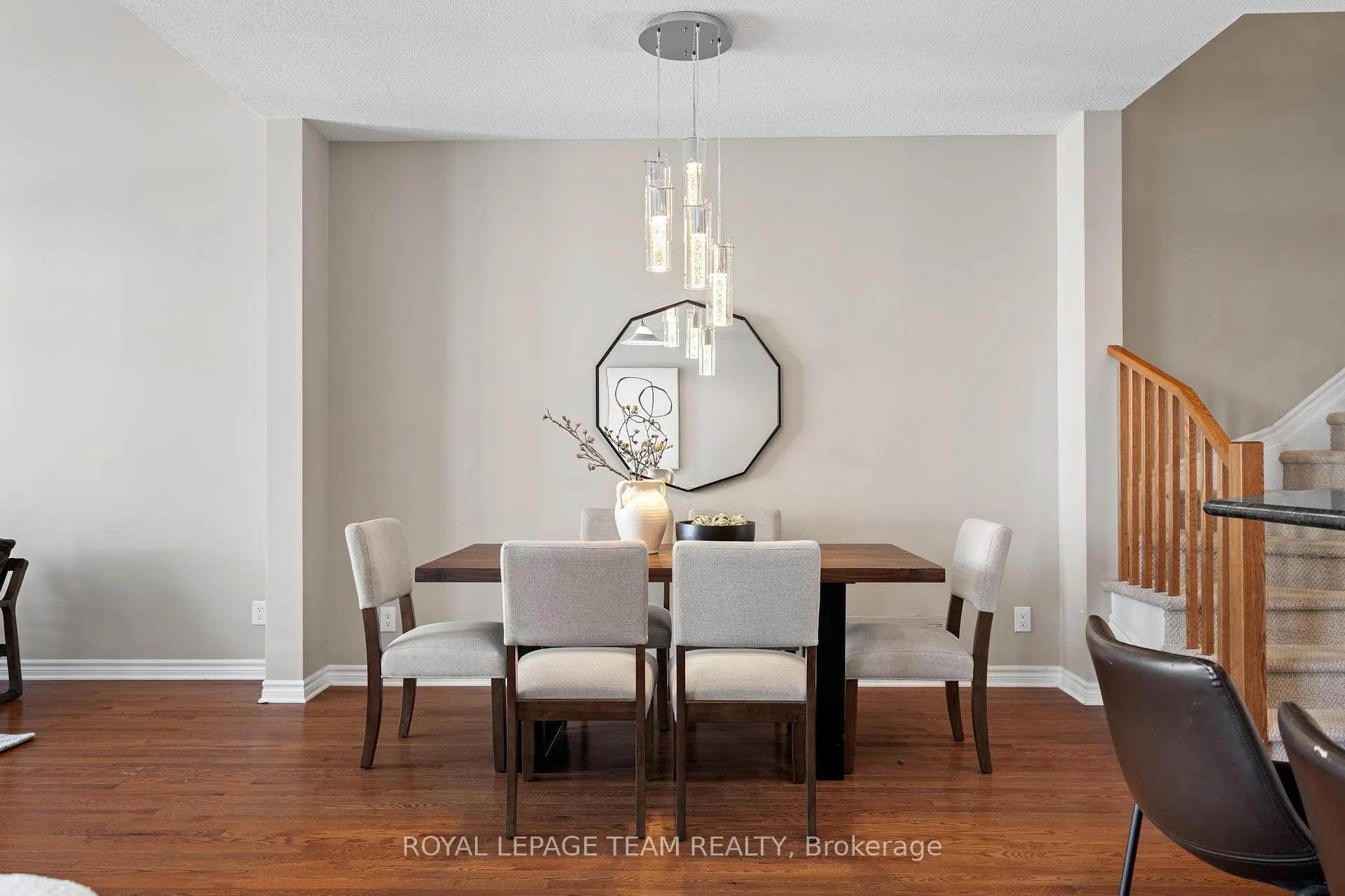 Photo 10 of 319 Kingbrook Drive, Ottawa, Kanata - Bridlewood — HOMEH