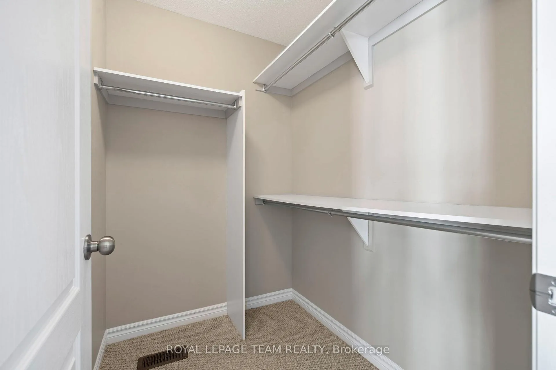 Photo 28 of 319 Kingbrook Drive, Ottawa, Kanata - Bridlewood — HOMEH
