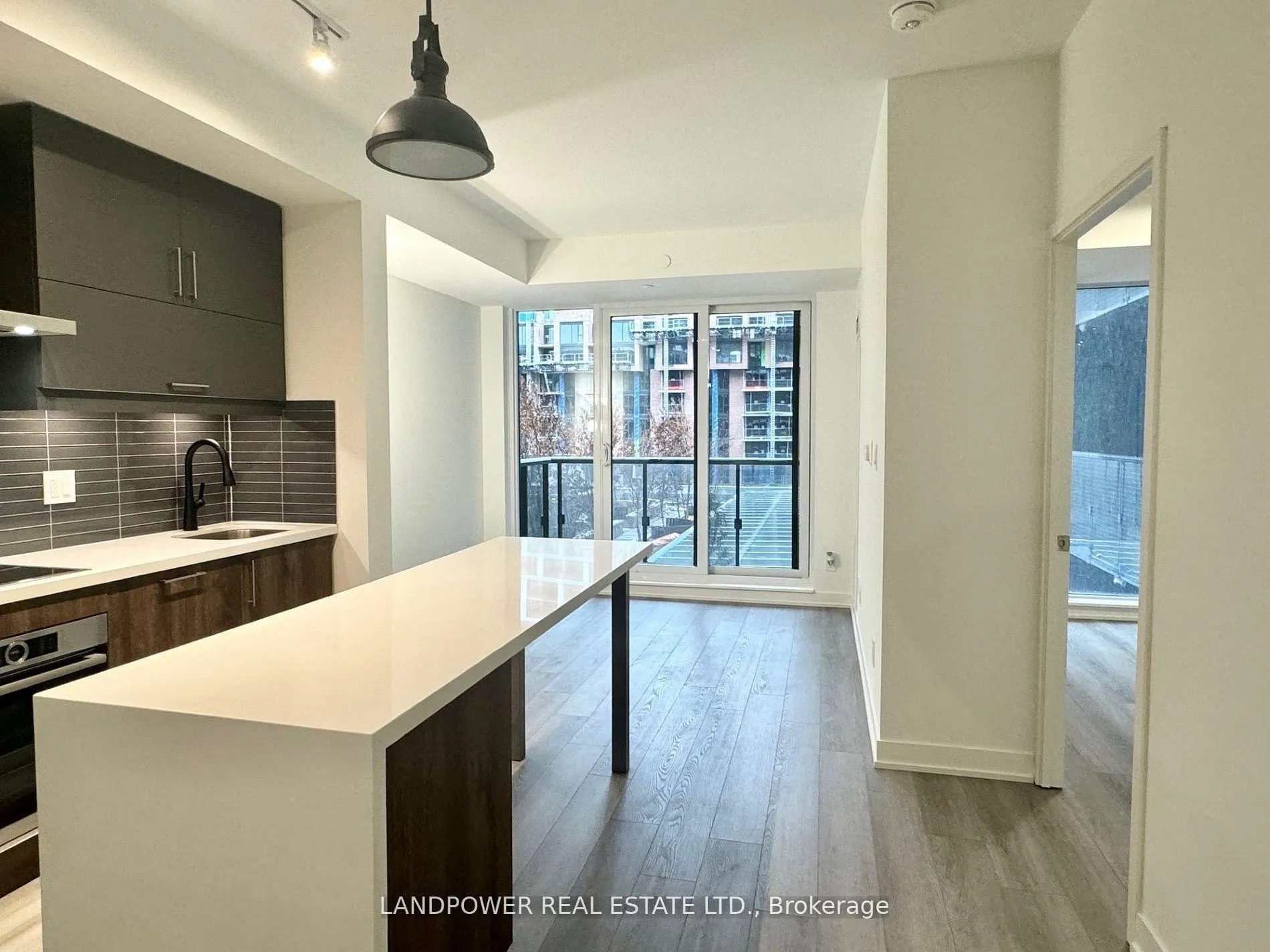 Photo 1 of Unit 604, 8119 Birchmount Road, Markham, Unionville — HOMEH