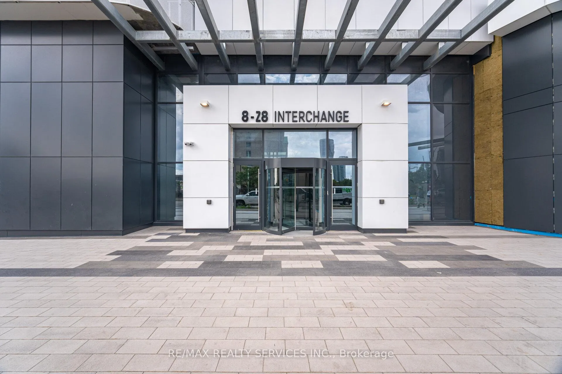 Photo 2 of Unit 103 D, 28 Interchange Way, Vaughan, Vaughan Corporate Centre — HOMEH