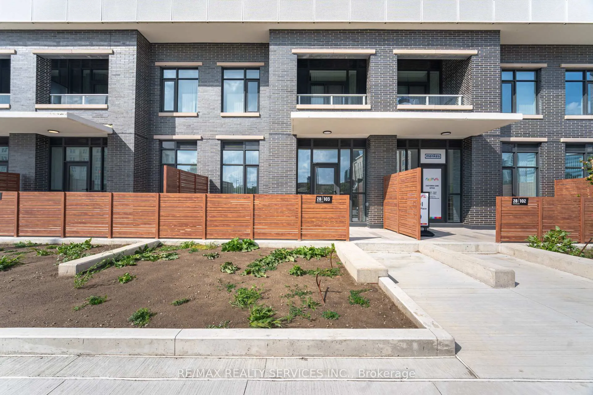 Photo 27 of Unit 103 D, 28 Interchange Way, Vaughan, Vaughan Corporate Centre — HOMEH