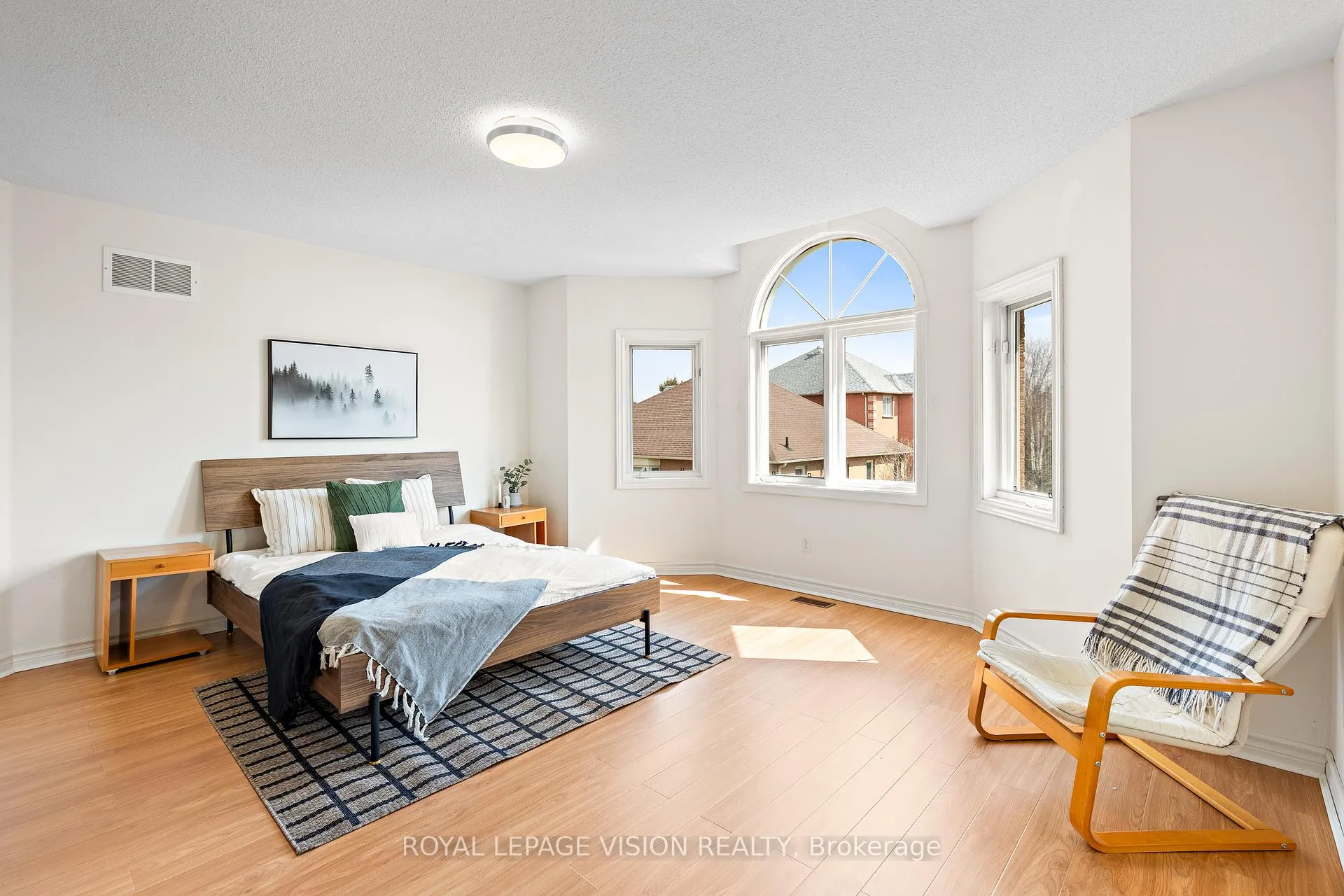Photo 26 of 173 Manhattan Drive, Markham, Unionville — HOMEH