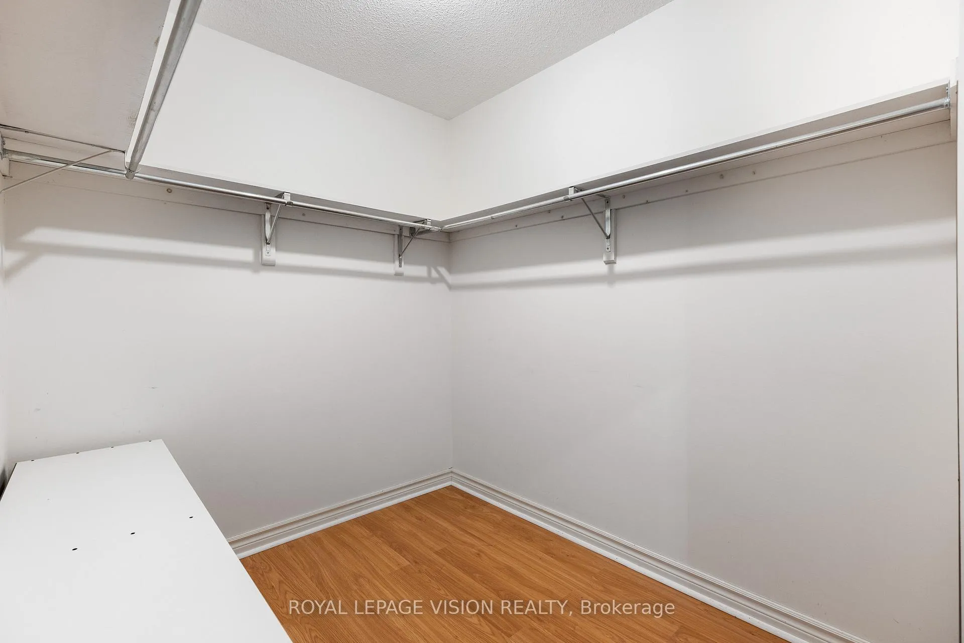 Photo 31 of 173 Manhattan Drive, Markham, Unionville — HOMEH