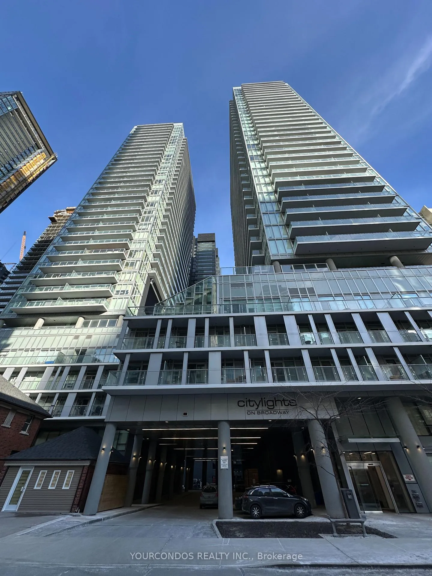 Photo 1 of Unit 813, 195 Redpath Avenue, Toronto, Mount Pleasant West — HOMEH