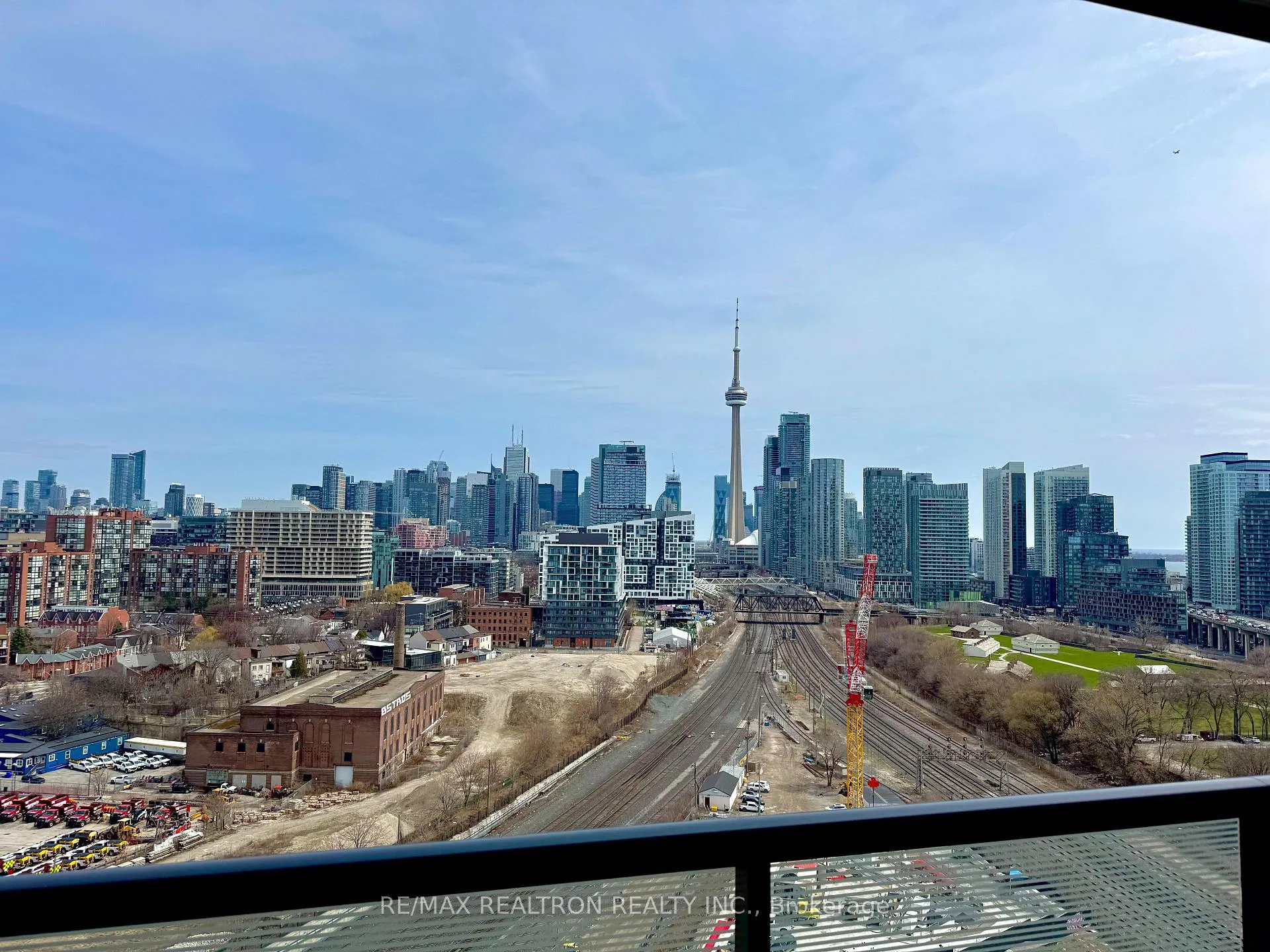 Photo 2 of Unit 1609, 30 Ordnance Street, Toronto, Niagara — HOMEH